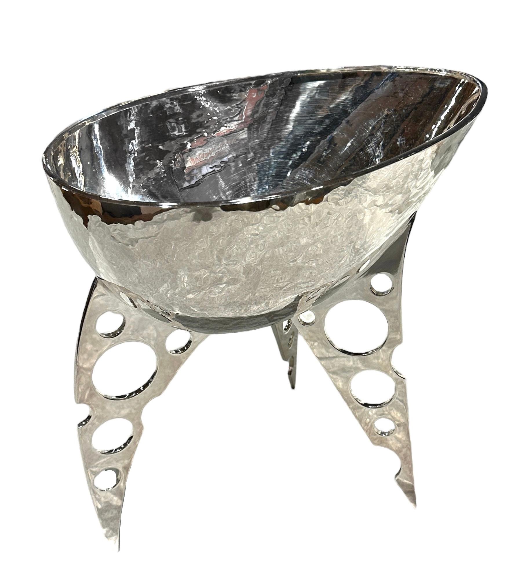 Silbergefäß, Obstschale, skulpturales Objekt von Raju Peddada – „Wotan“ im Angebot 2