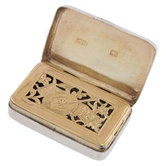 Vinaigrette d'argento con griglia a spartito musicale Londra 1803