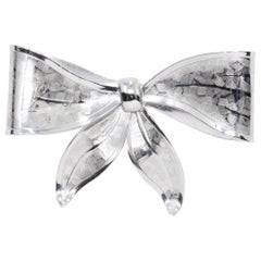 Silver Vintage Accented Bow Pin Brooch, Mid to Late 1900s