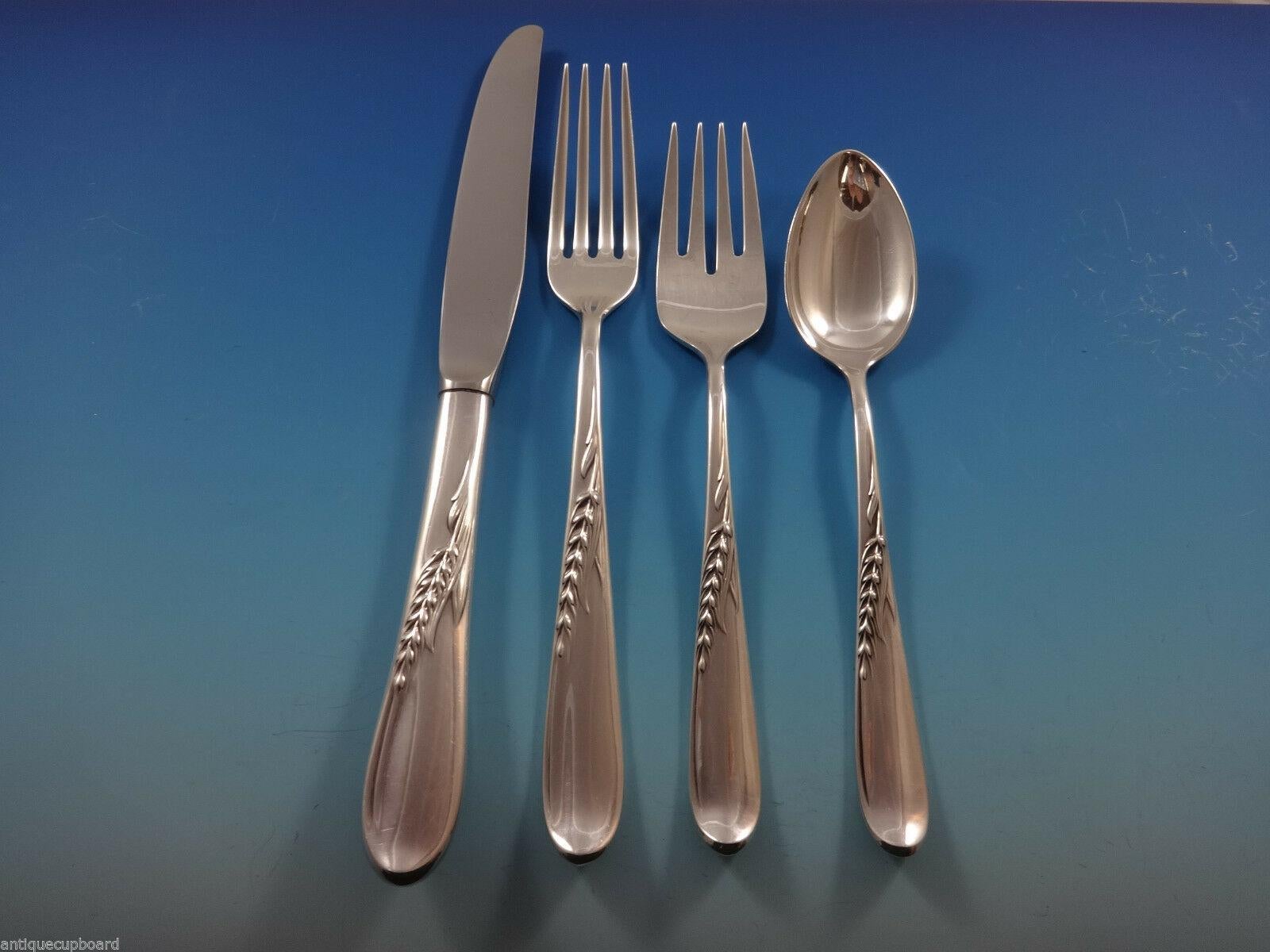Silver Wheat by Reed & Barton Sterling Silver Flatware Set Service 59 Pieces In Excellent Condition For Sale In Big Bend, WI