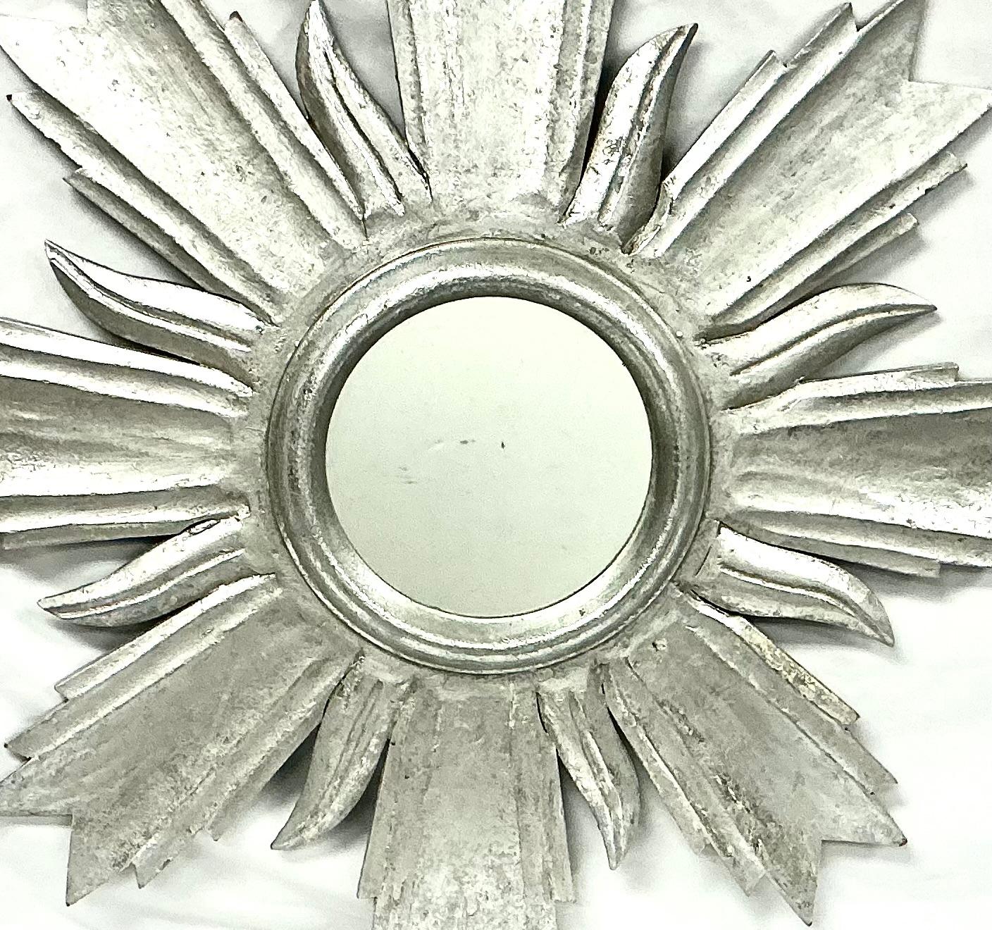 Mid-Century moderno Specchio Sunburst in legno argento in vendita