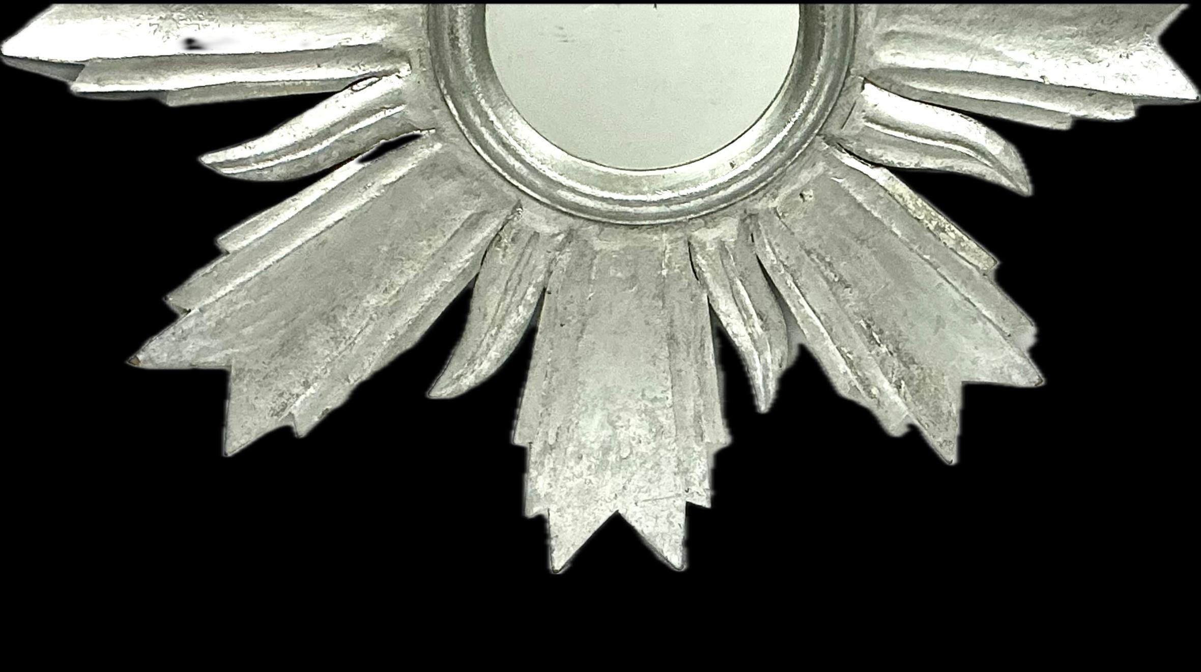 Specchio Sunburst in legno argento In condizioni buone in vendita a Bradenton, FL