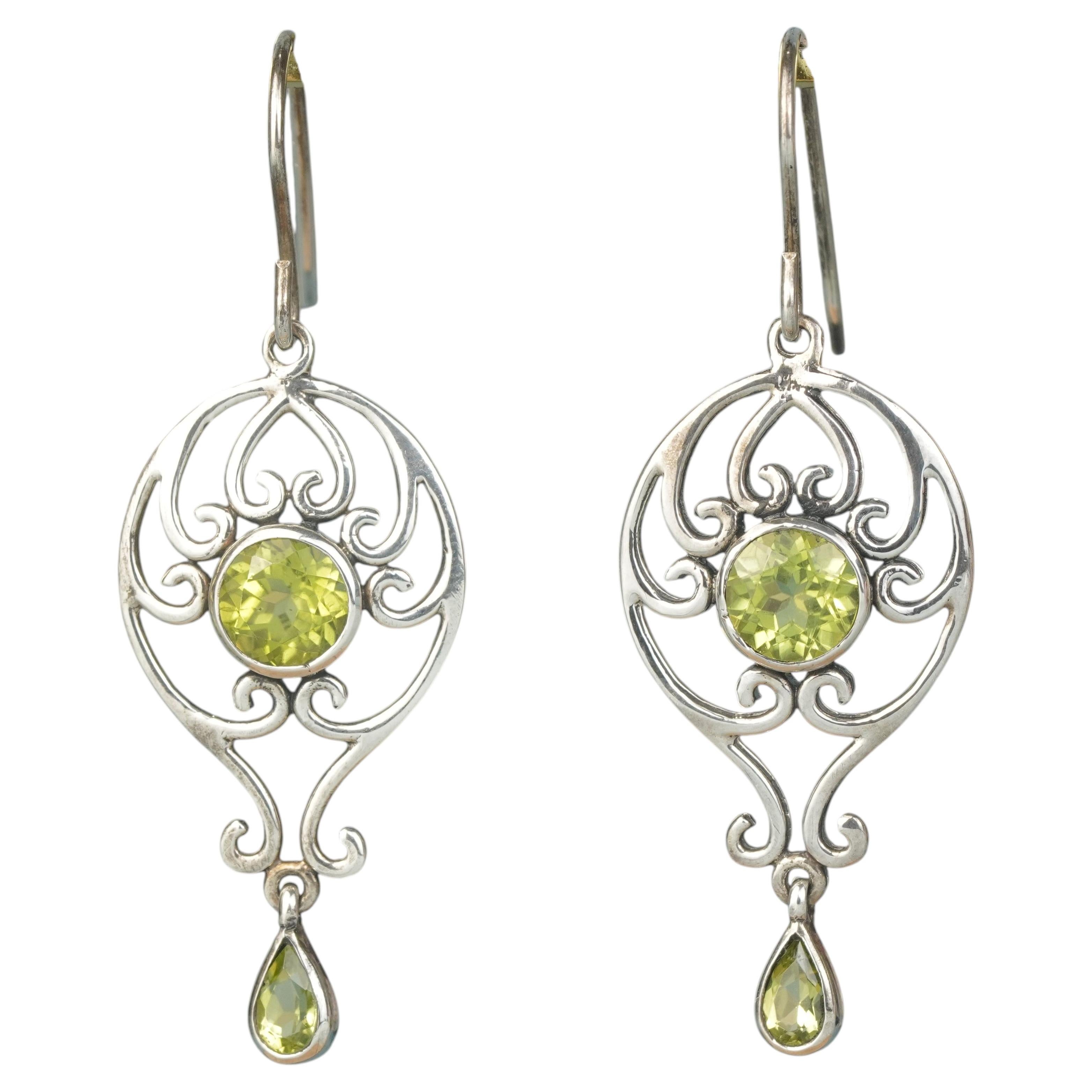 Boucles d'oreilles vintage en filigrane en argent 925 avec péridot naturel