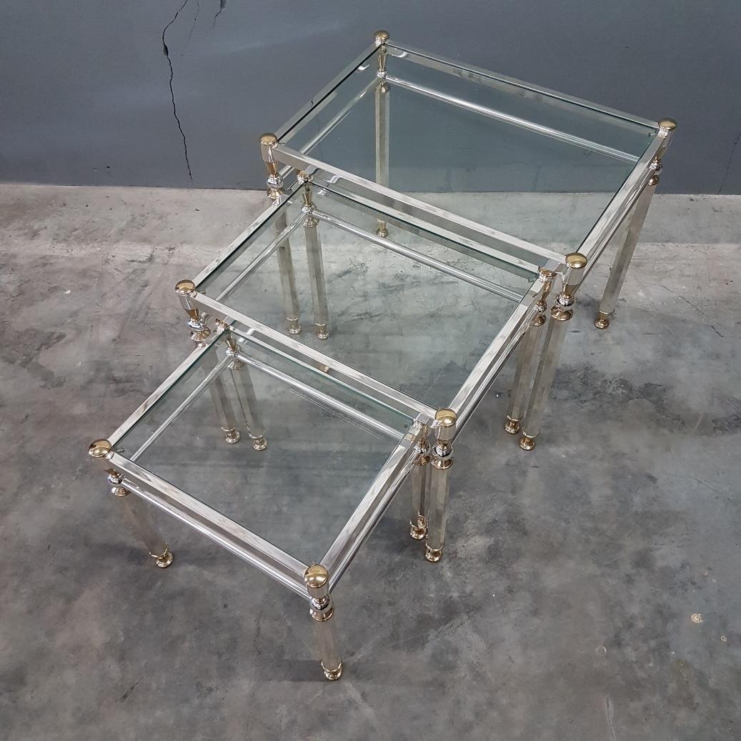 Silvered and Gilt Brass Nesting Tables with Glass Shelves, Set of Three, 1980s In Good Condition For Sale In Valkenswaard, NL