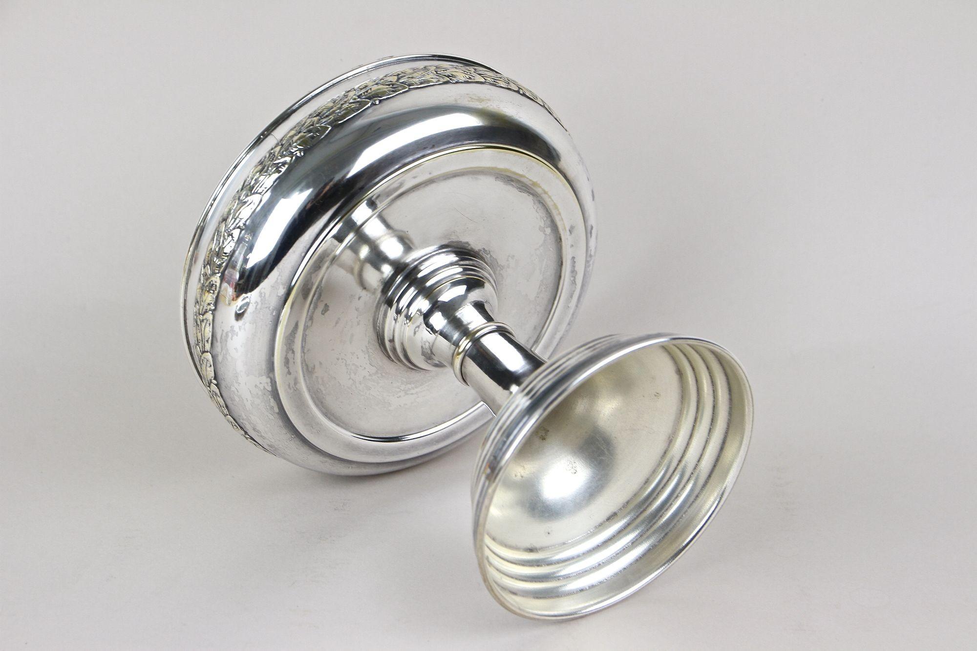 Centrotavola/ciotola Art Nouveau argentata con vassoio WMF, Austria 1915 ca. in vendita 7