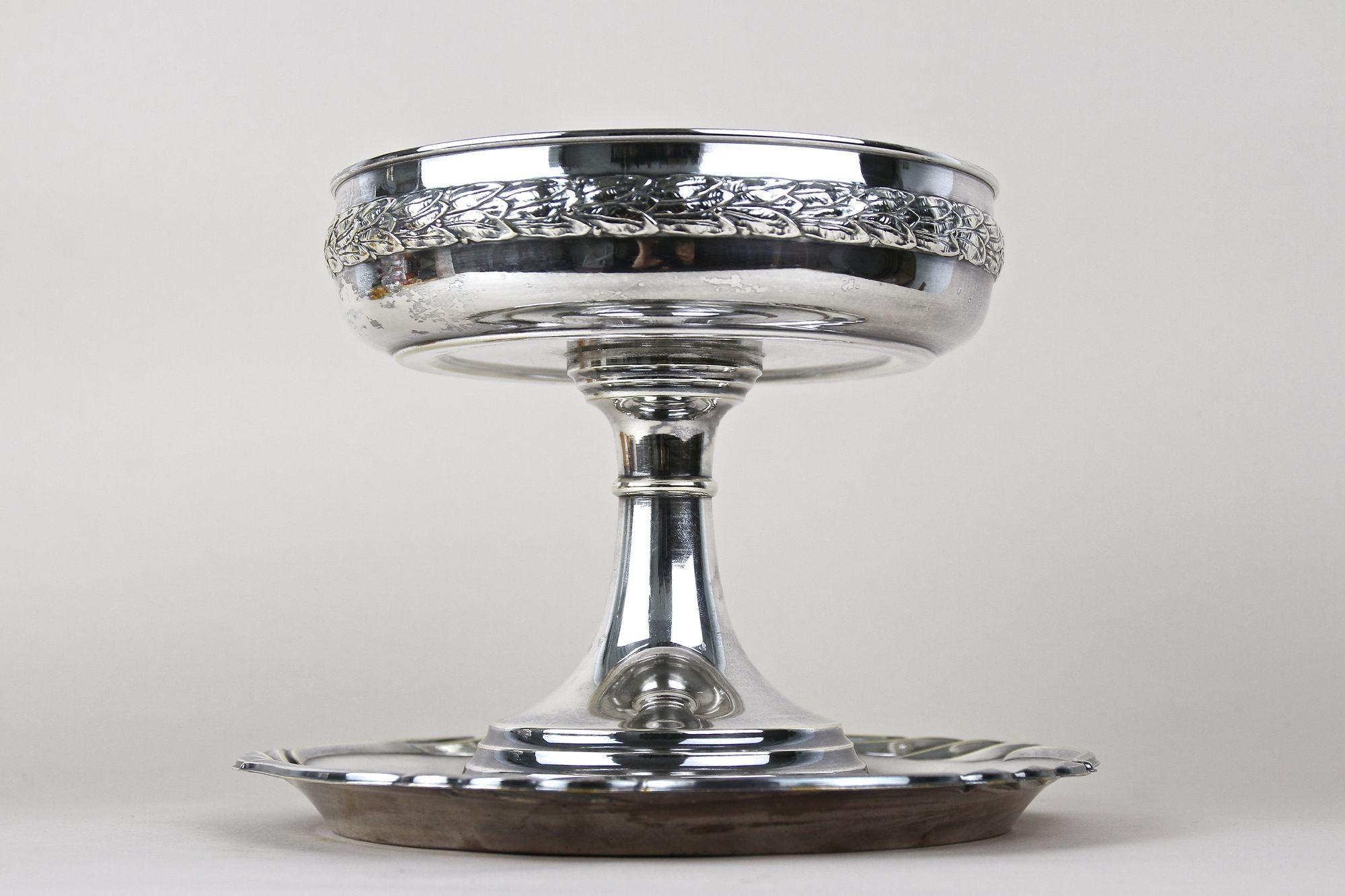 Centrotavola/ciotola Art Nouveau argentata con vassoio WMF, Austria 1915 ca. in vendita 11