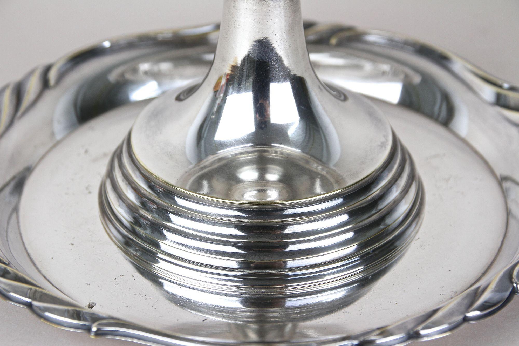 Centrotavola/ciotola Art Nouveau argentata con vassoio WMF, Austria 1915 ca. in vendita 1
