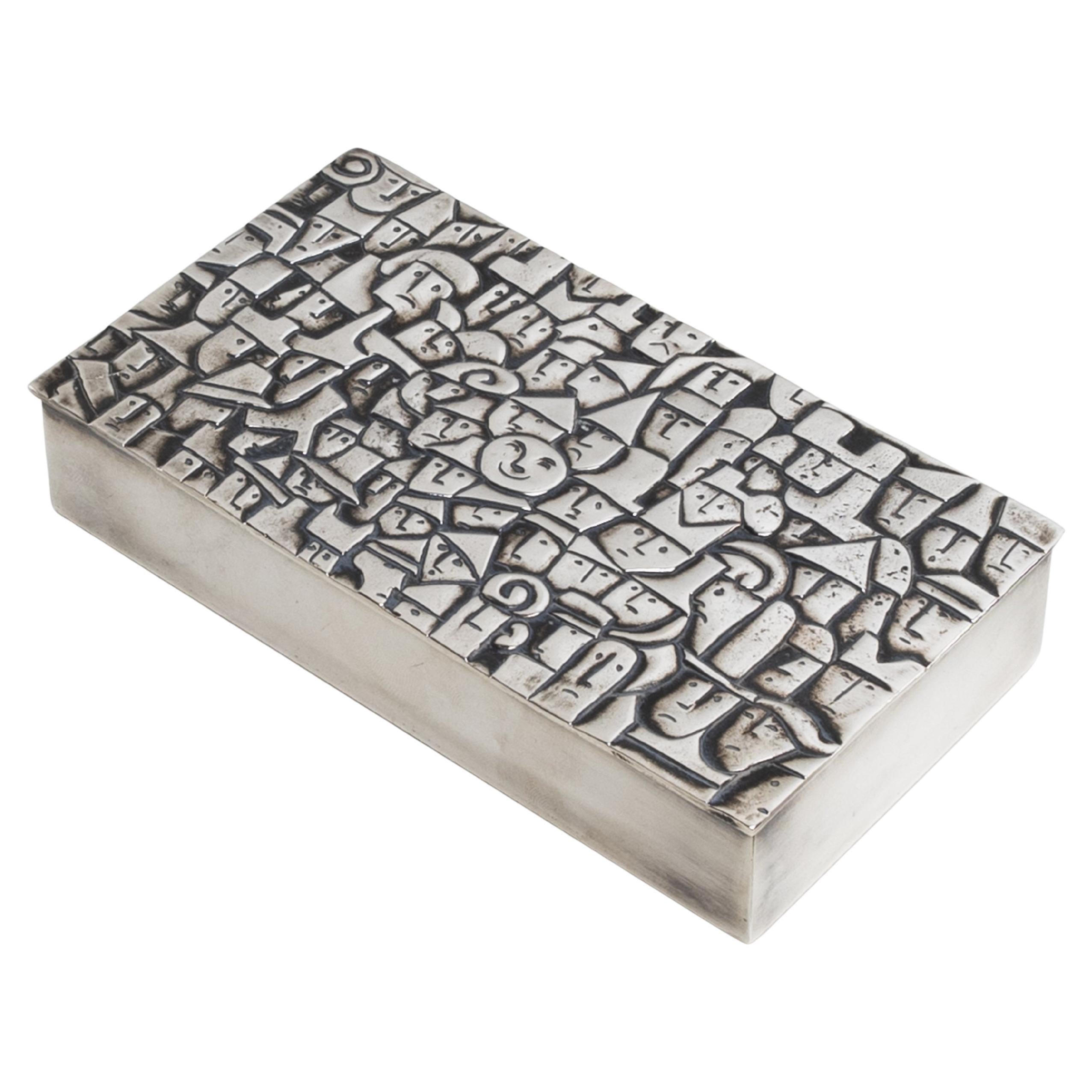 Scatola in bronzo argentato "Heureux Parmi la Foule" di Line Vautrin, Francia, circa 1945