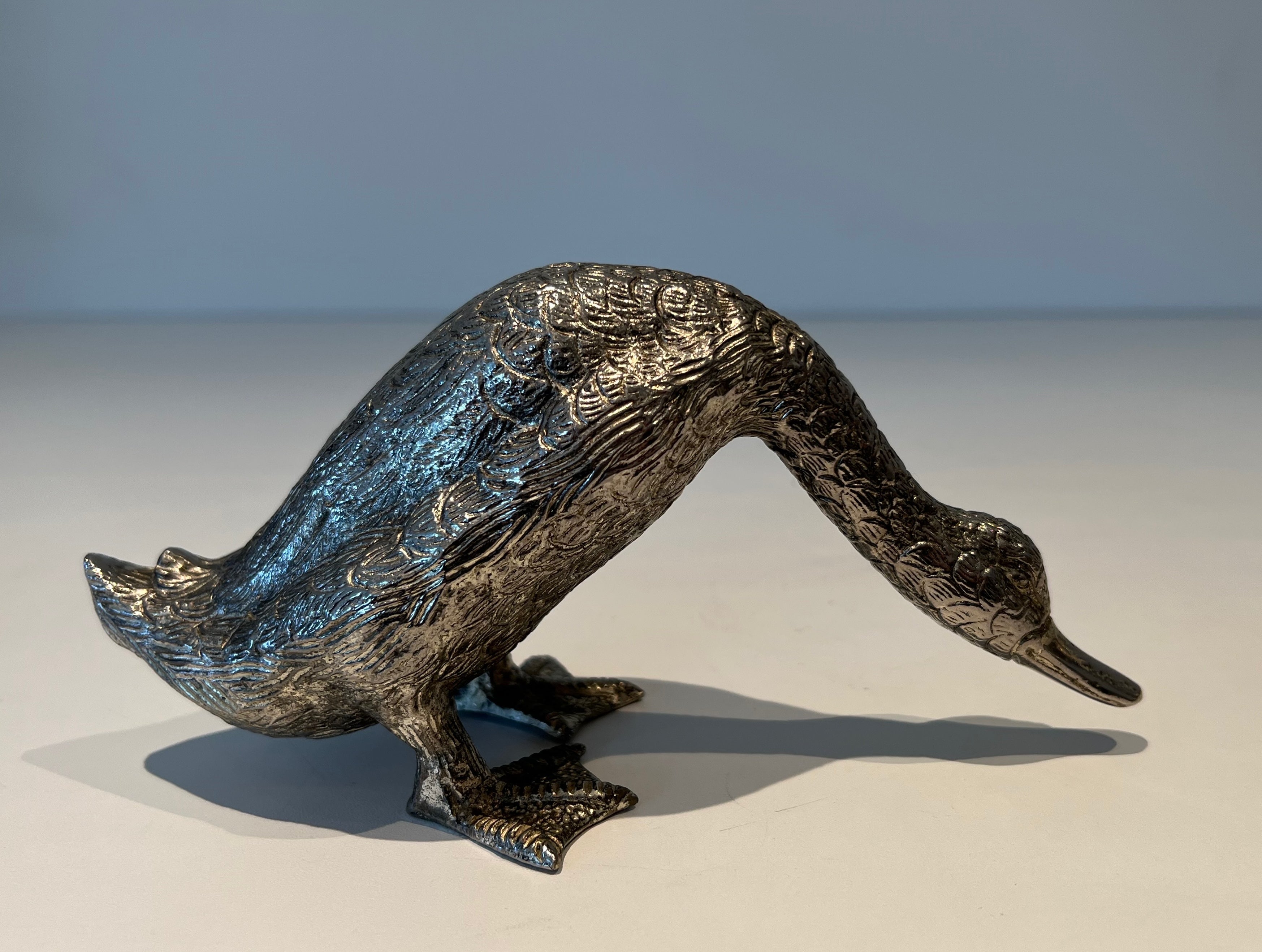 Anatra in bronzo argentato