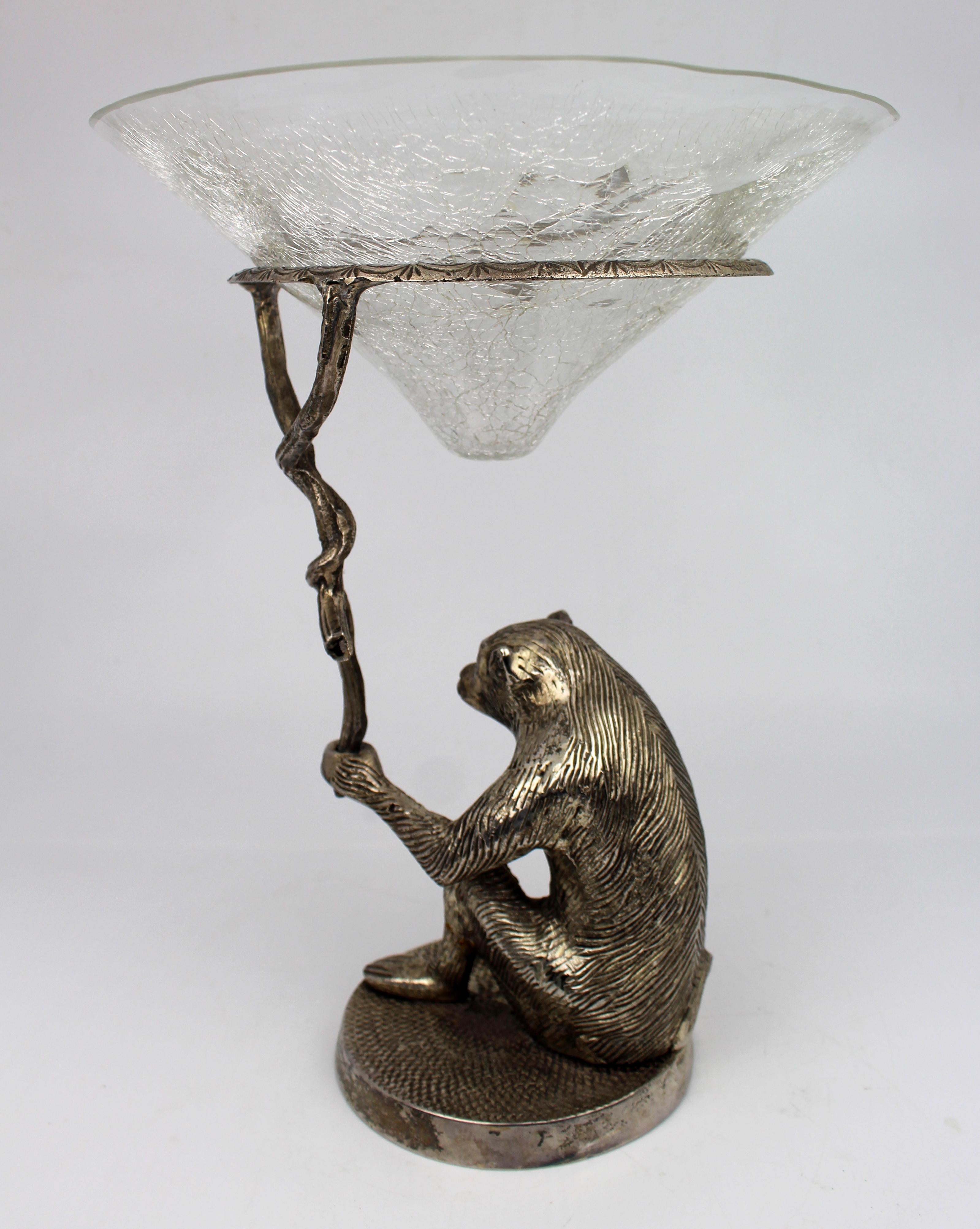 20ième siècle Centre de table Singe en bronze argenté avec bol en verre craquelé en vente