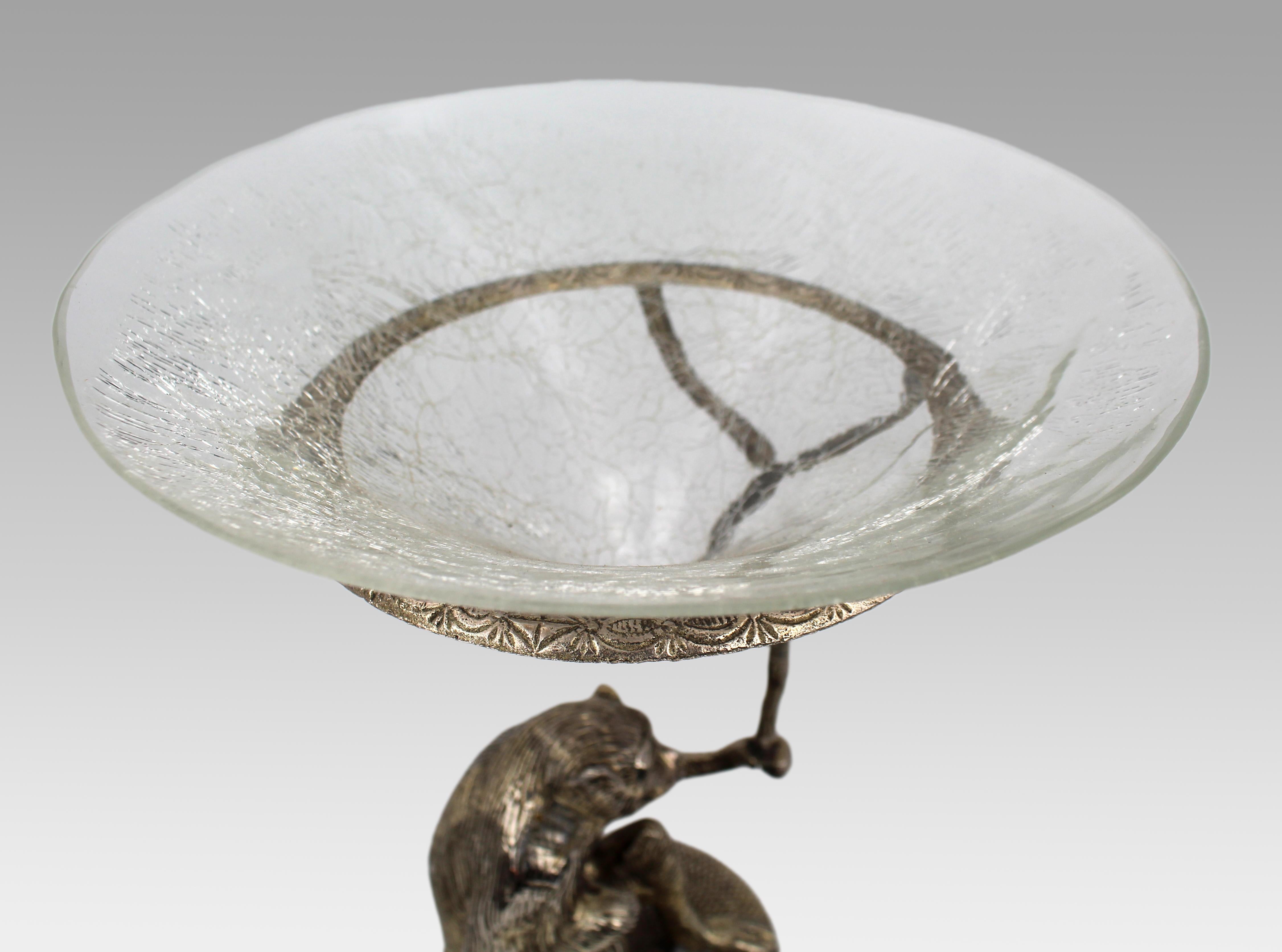 Verre Centre de table Singe en bronze argenté avec bol en verre craquelé en vente