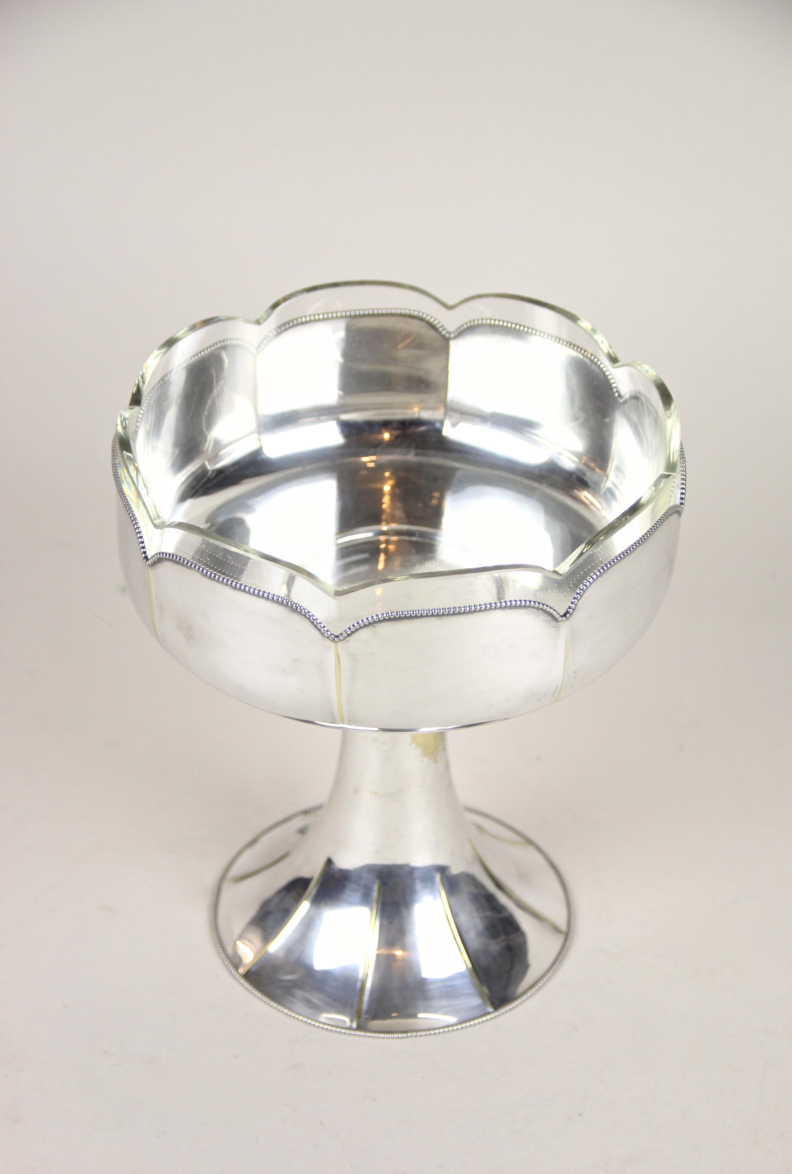 Silvered Centerpiece with Glass Bowl by WMF Art Deco, Germany, circa 1920 7