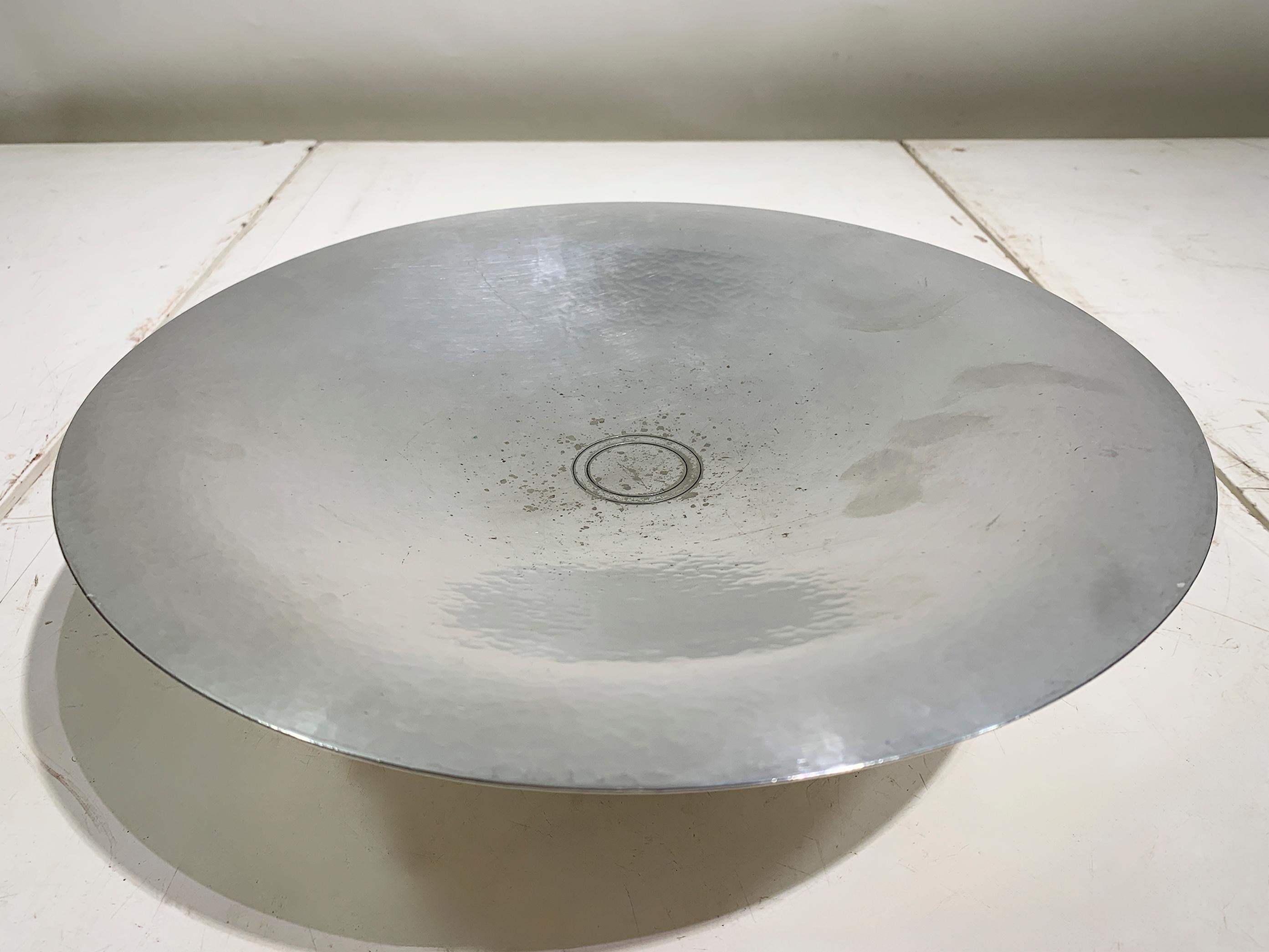 Silvered Hammered Metal Art Deco Coupe by Luc Lanel for Christofle, Hallmark im Angebot 3