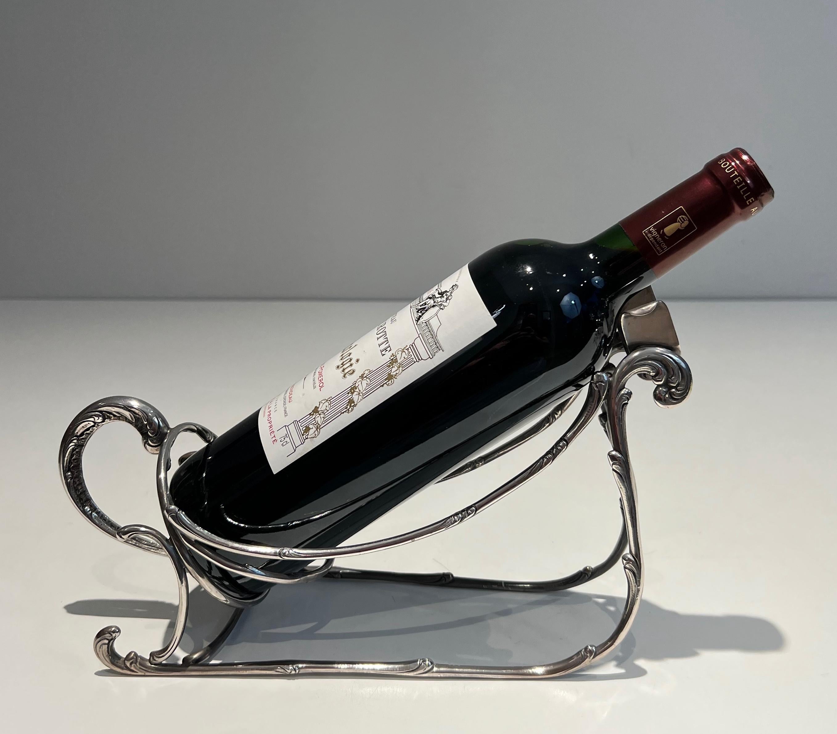 Portabottiglie a slitta in metallo argentato. Lavoro francese. Circa 1930 in vendita 7