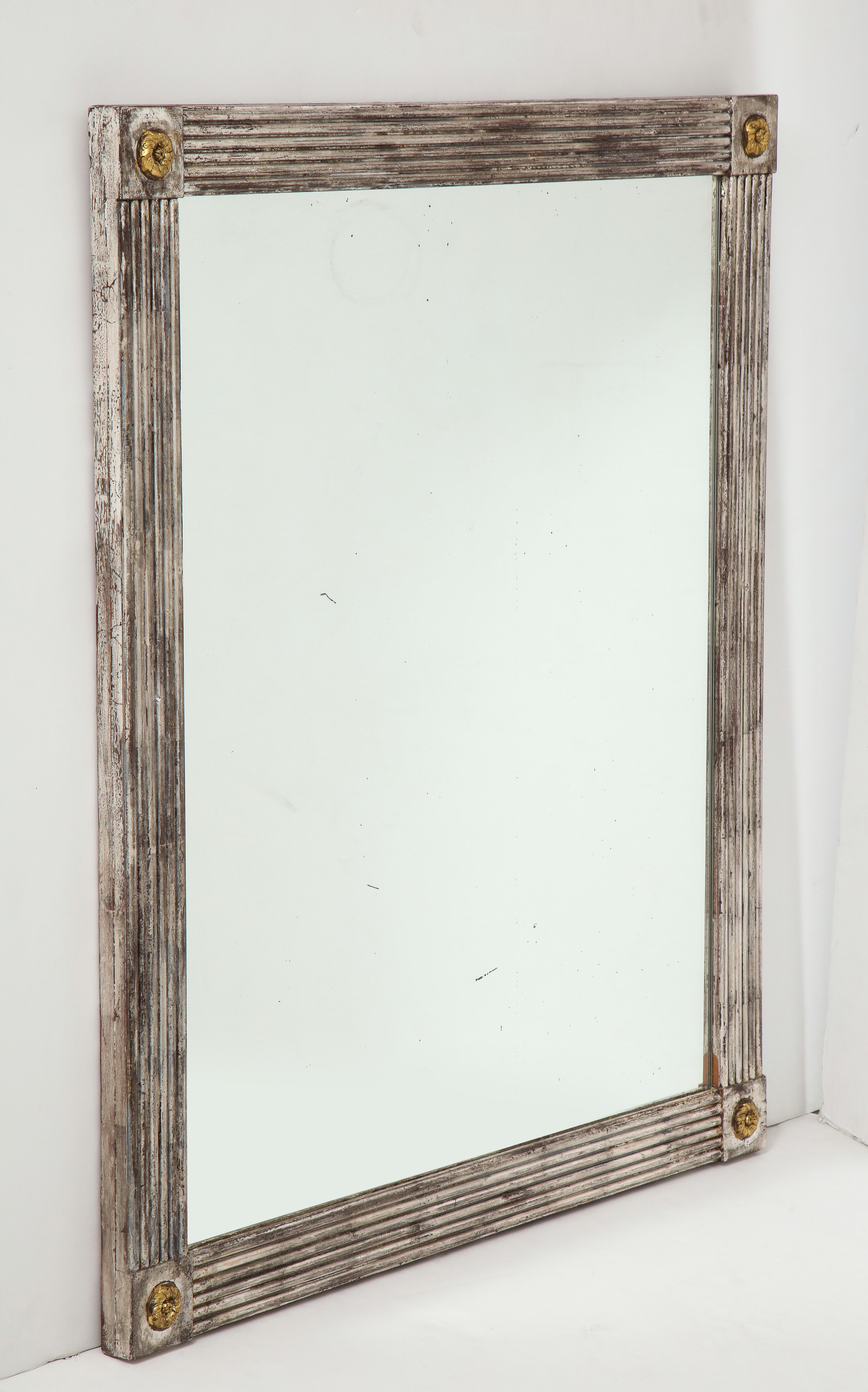 Silvered Wood Mirror with Gold Rosettes In Good Condition In New York, NY