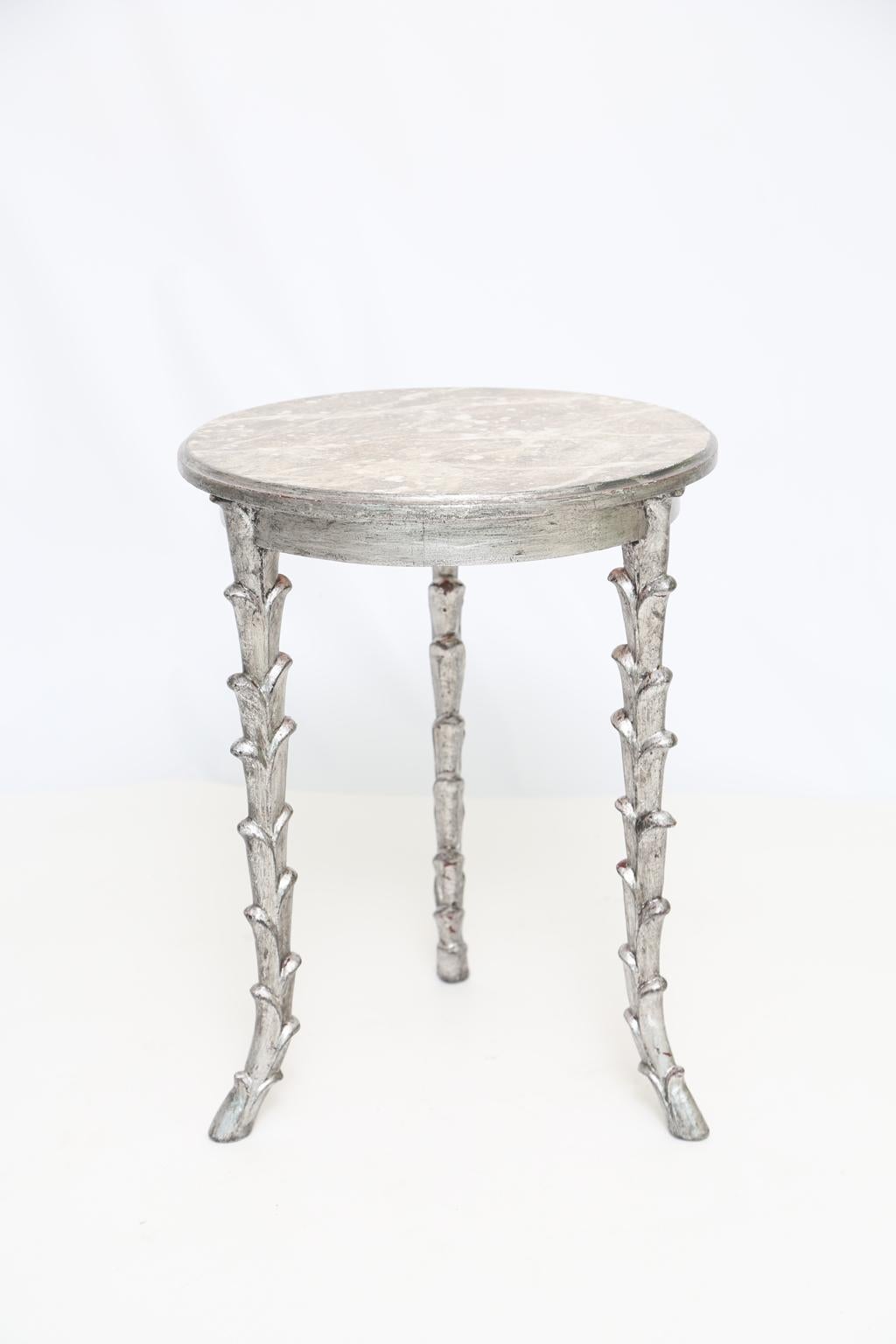 Silvergilt Accent Table with Foliate Legs In Good Condition For Sale In West Palm Beach, FL