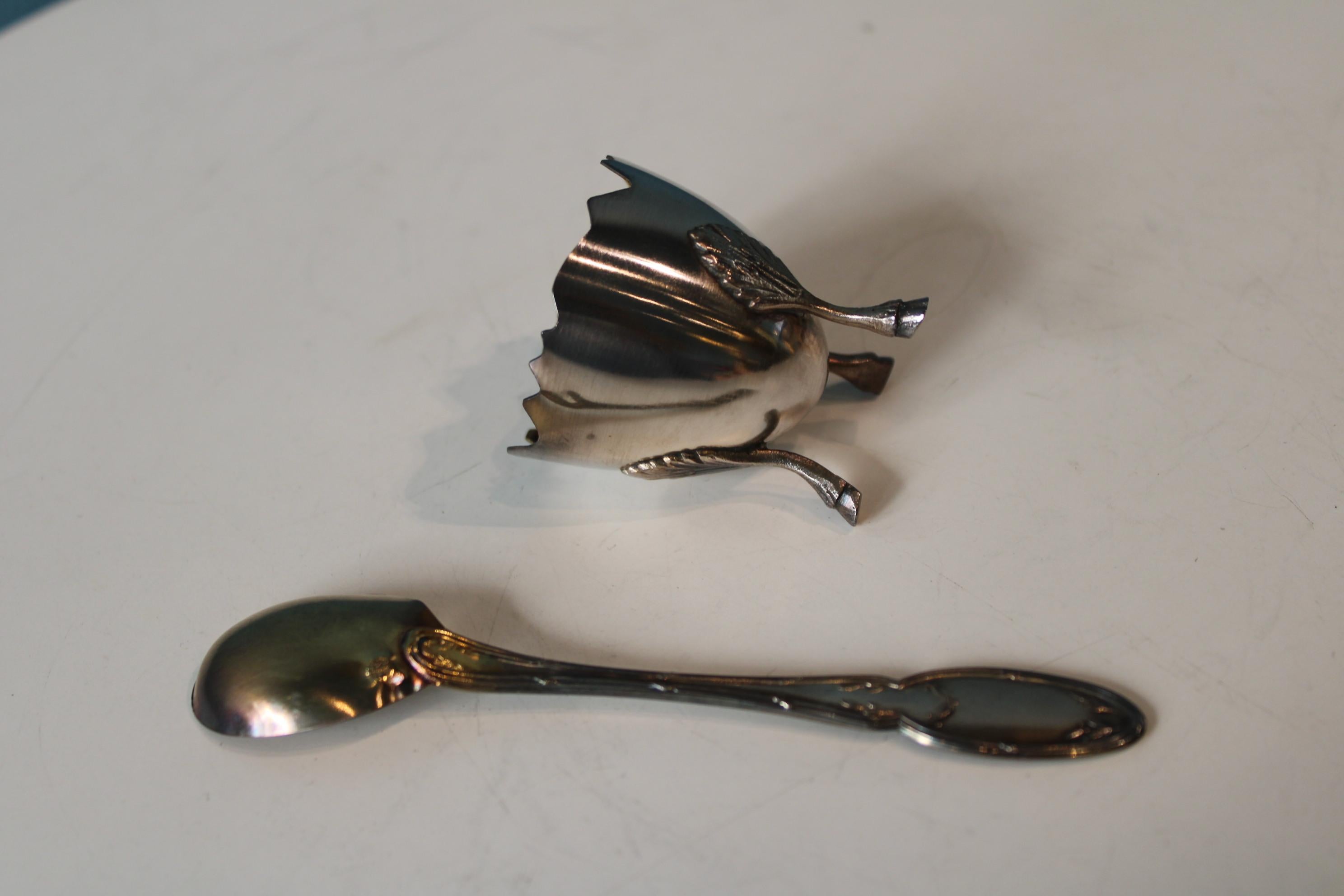 Silvermetal egg cup and spoon For Sale 6