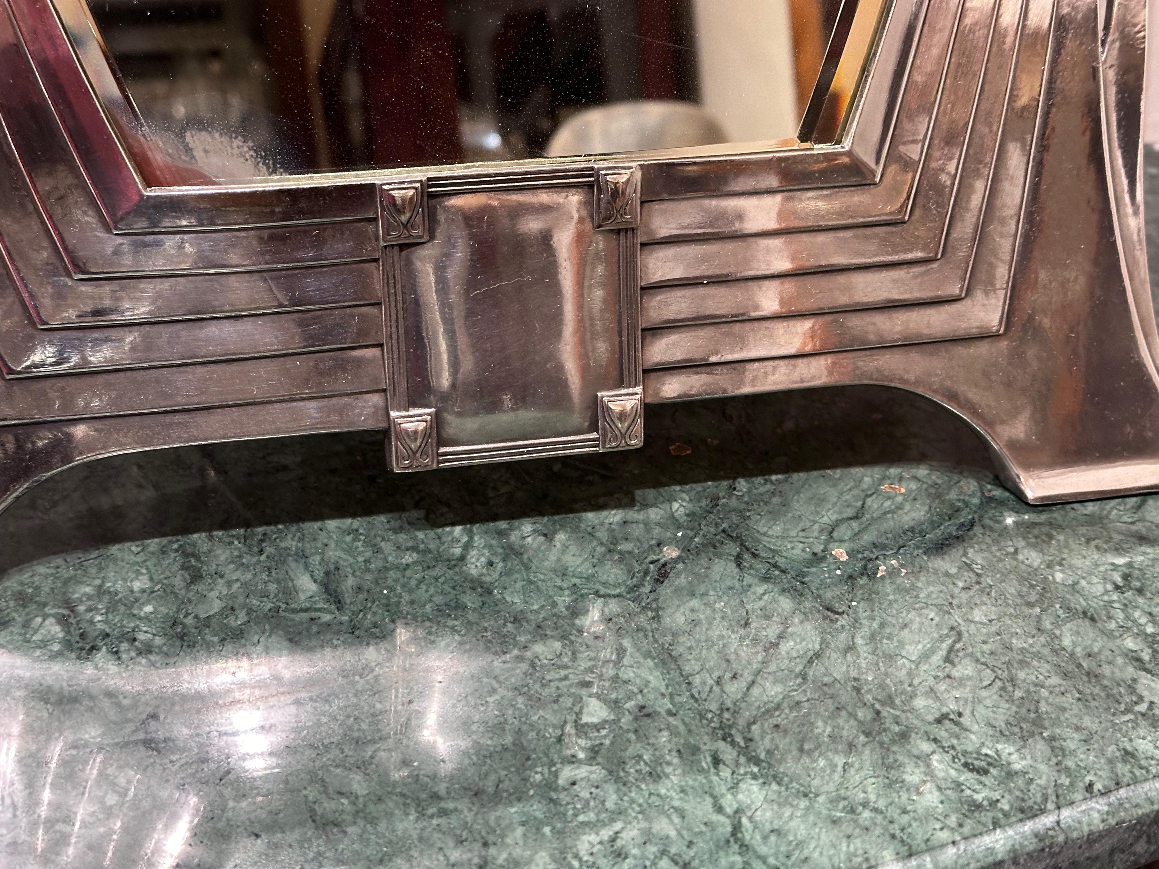 Début du 20ème siècle Miroir de table Art Déco/Art Nouveau WMF en métal argenté en vente