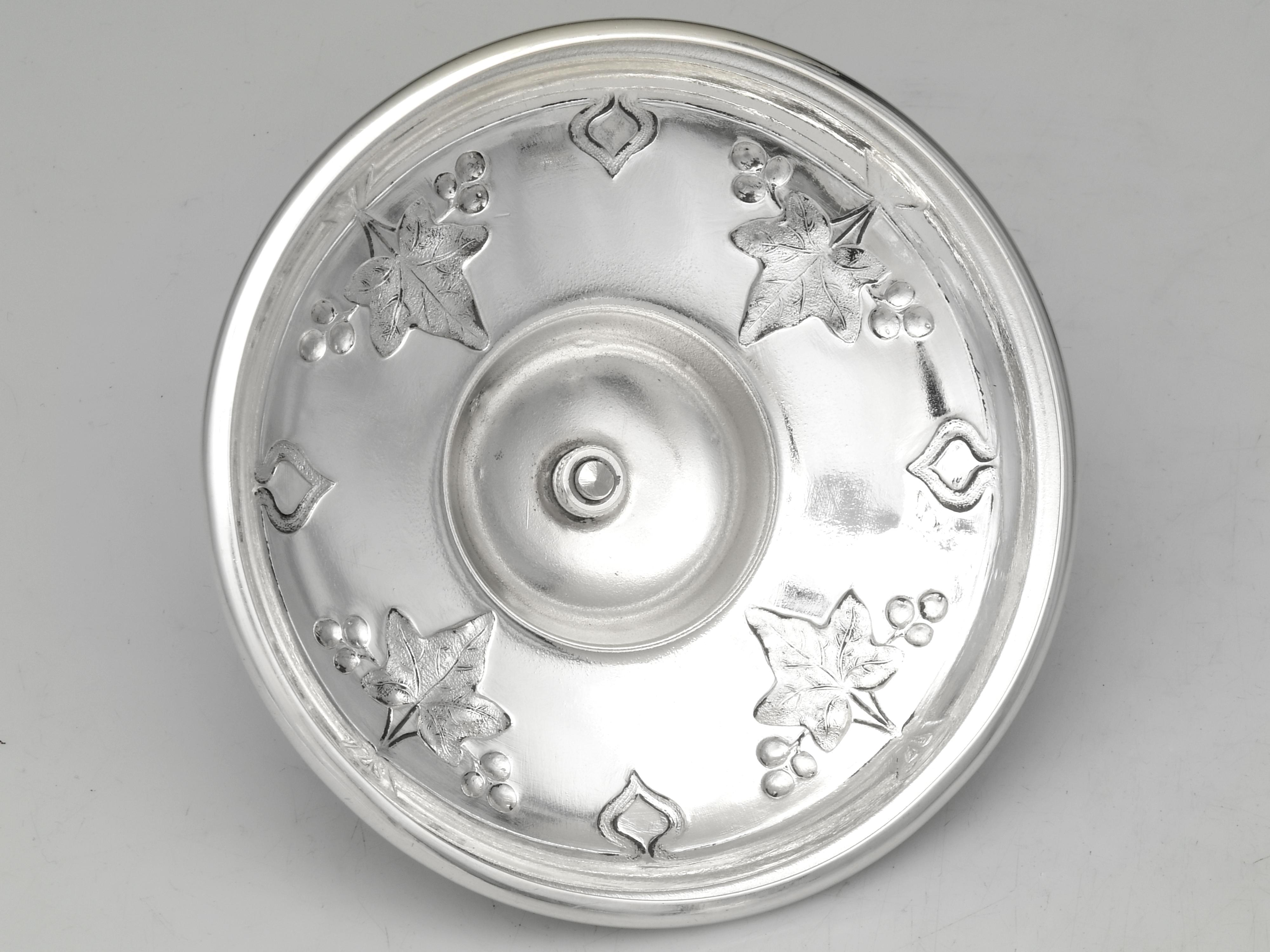 Versilberte Jugendstil-Keksdose mit Deckel und Glaseinsatz von WMF im Angebot 2