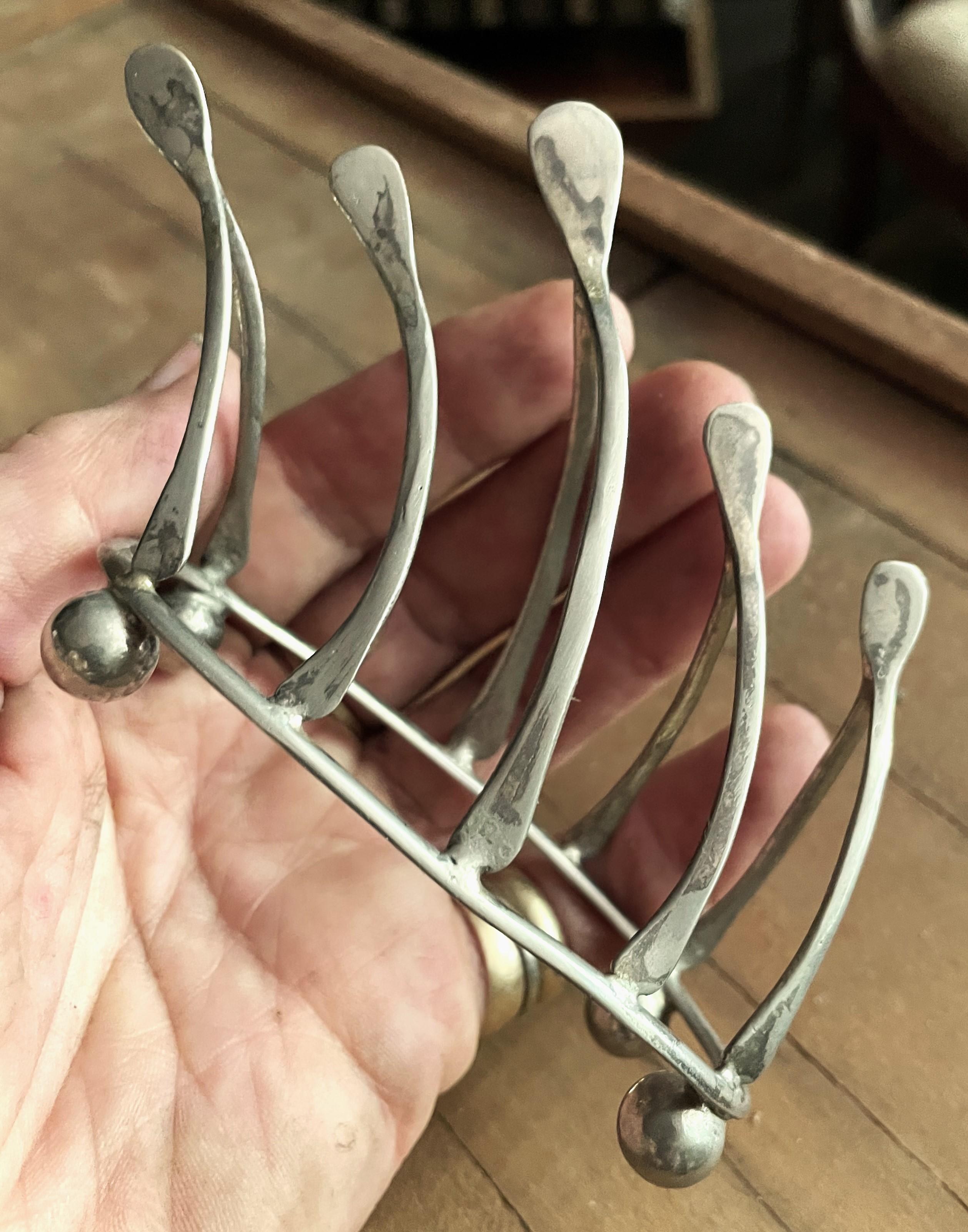 20th Century Silverplate Figural Wishbone Footed Toast Letter Server/Holder/Rack