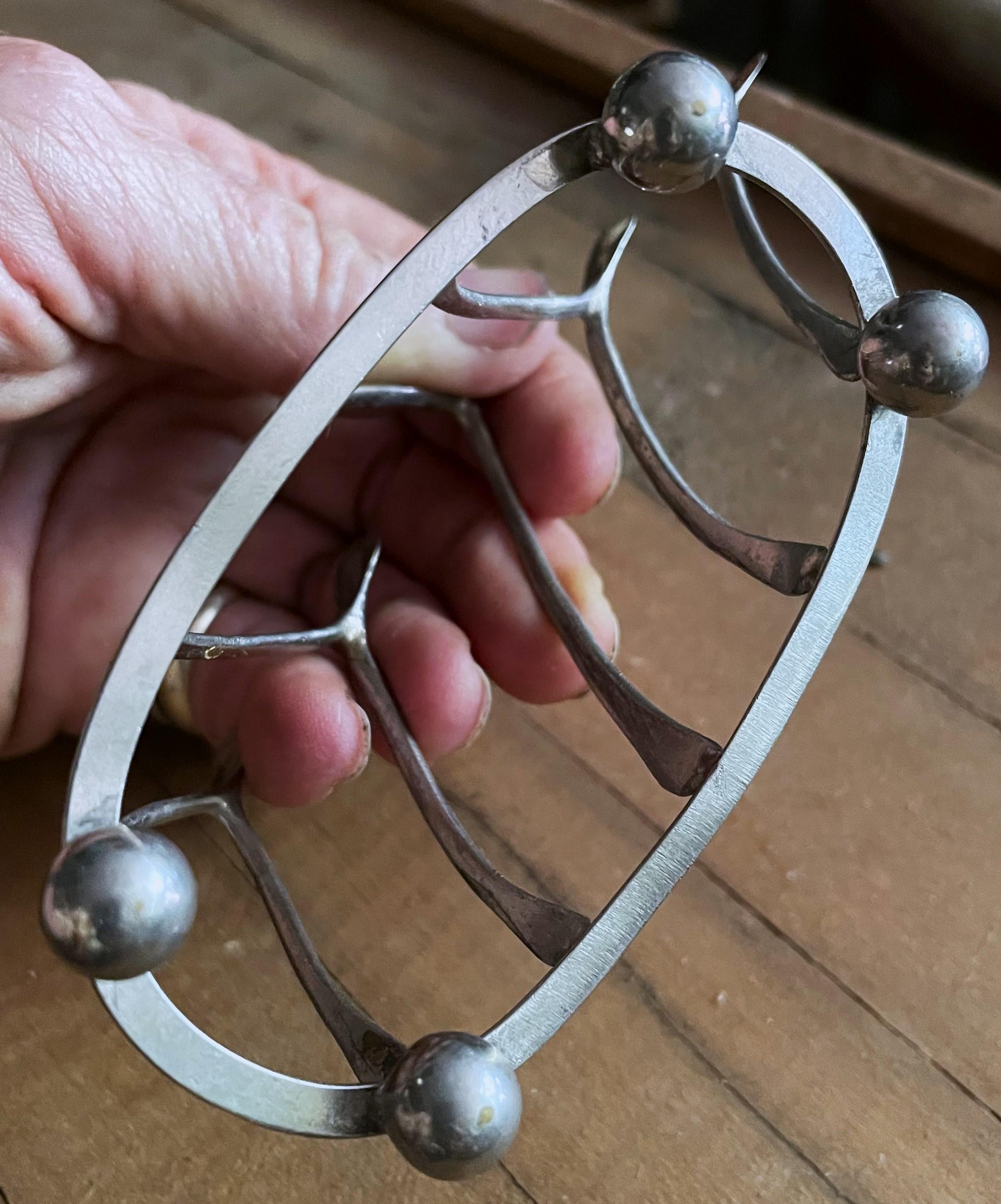 Silverplate Figural Wishbone Footed Toast Letter Server/Holder/Rack 1