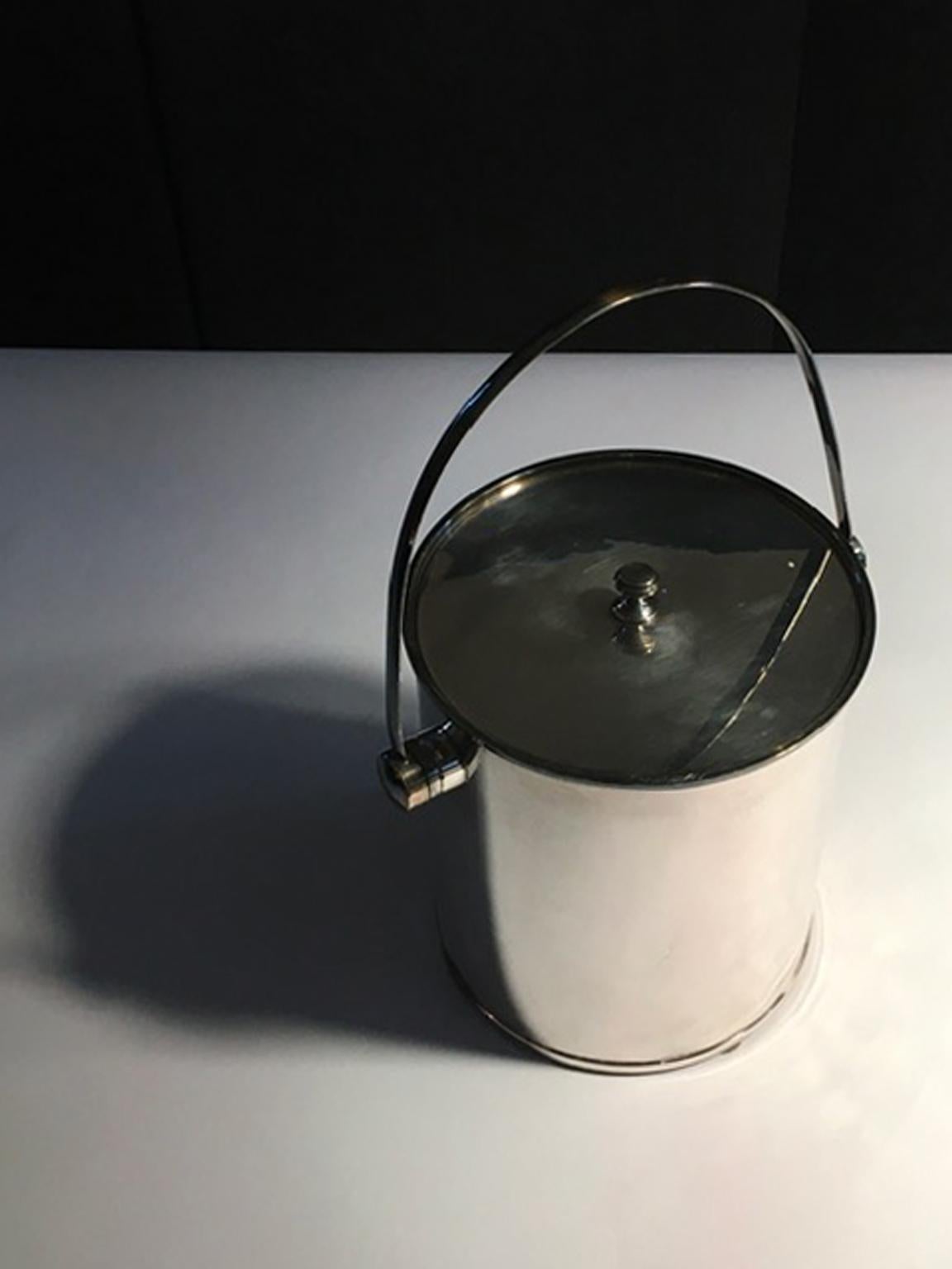 Silverplate Ice Bucket with Handle In New Condition For Sale In Brescia, IT