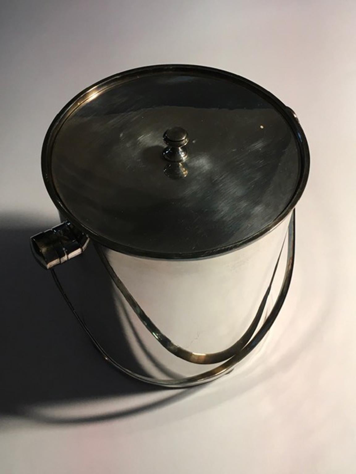 Silver Plate Silverplate Ice Bucket with Handle For Sale