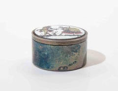 Runde Trinketto- oder Pillendose aus Silberblech mit dekorativem Emaille-Deckel, 1960er Jahre
