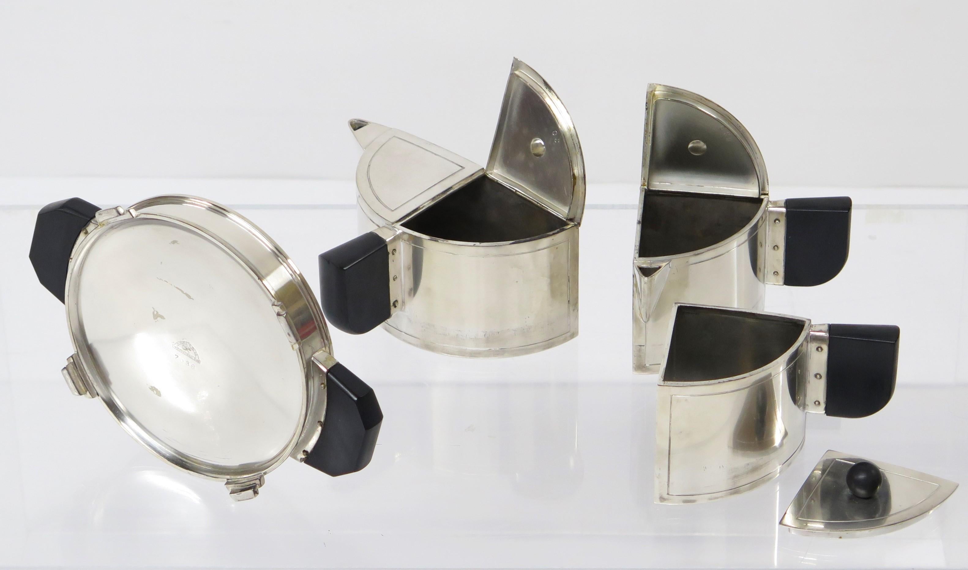 Art Deco Tea Set by Jean Theobald for Wilcox Silver Plate Company, 1928 For Sale 1