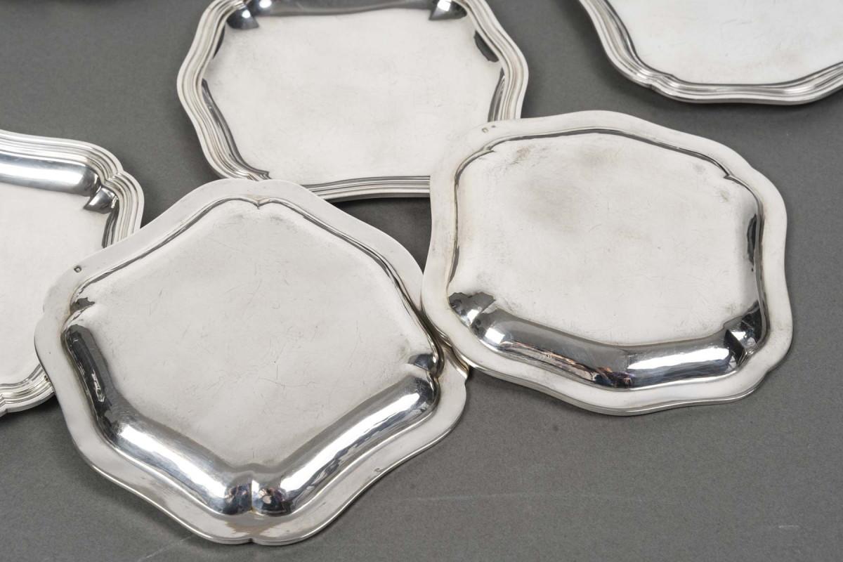 Silversmith Bloch Eschwege - 12 solid silver platters - Louis XV style For Sale 5