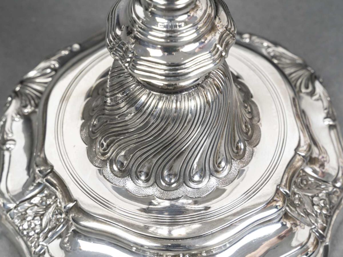 Silberschmied P.F.A. TURQUET - Paar silberne Kerzenleuchter Louis XV - 19. im Angebot 6