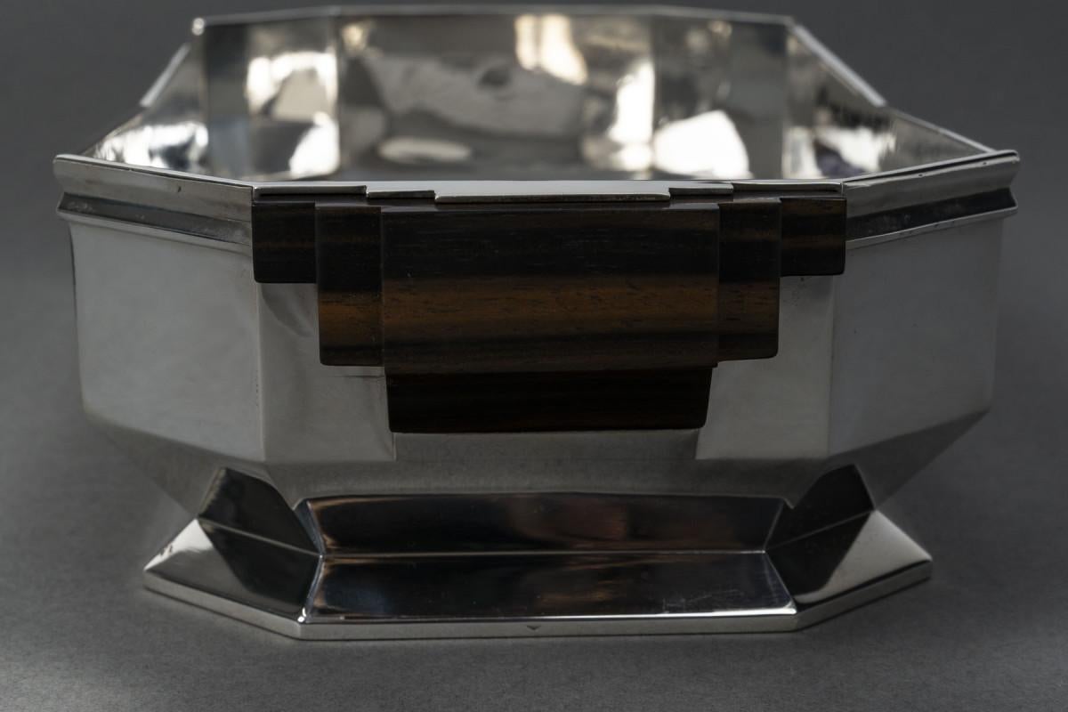 SILVERSMITH TETARD – STERLING SILVER PLANTER, Art Deco period, 1930 In Excellent Condition For Sale In SAINT-OUEN-SUR-SEINE, FR