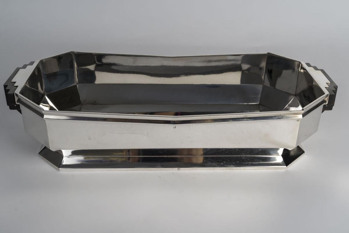 SILVERSMITH TETARD – STERLING SILVER PLANTER, Art Deco period, 1930 For Sale 3