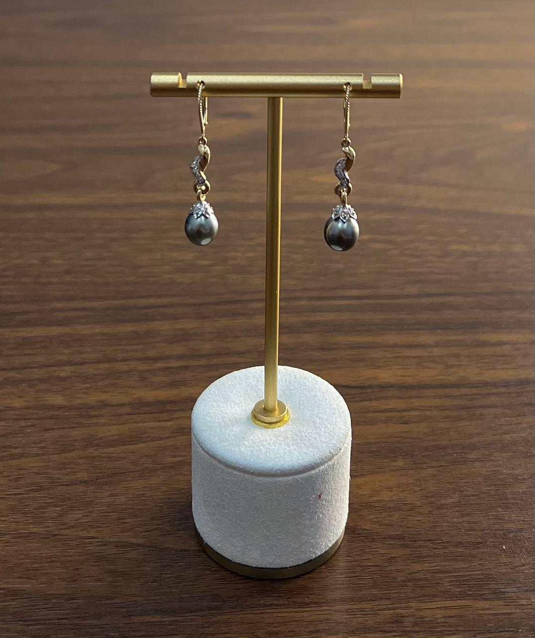 Silvery Grey Black Tahitian Pearl 14K Yellow Gold Diamond Drop Dangle Earrings For Sale 2