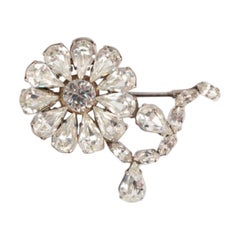 Silvery Metal Vintage Rhinestone Flower Brooch