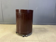 Mesa de tocador con ruedas y silla Silvi de Studio Kastilia, años 70, set de 2