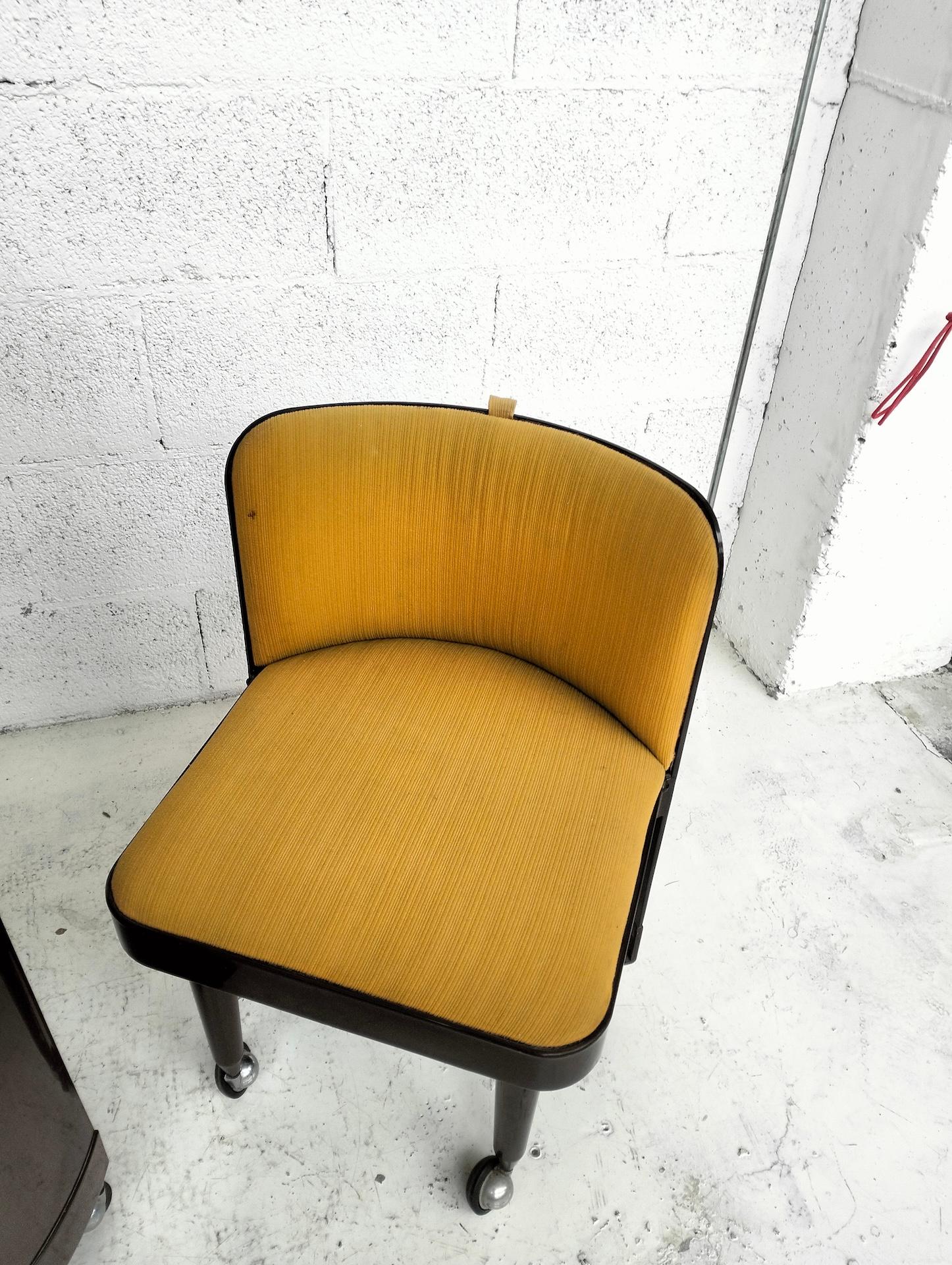 Silvi Vanity table on wheels  by Studio Kastilia, 1970s For Sale 5
