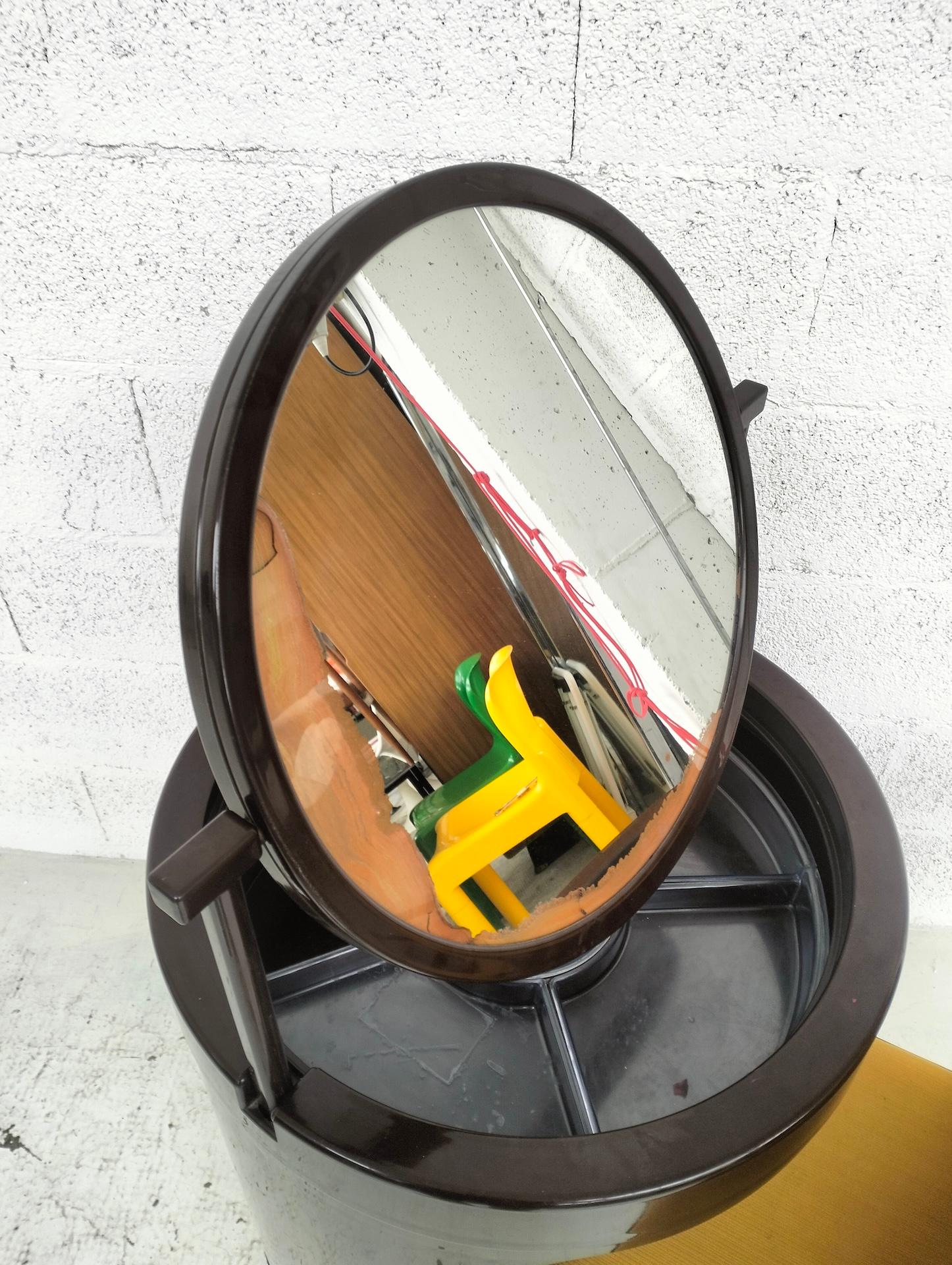 Mid-Century Modern Silvi Vanity table on wheels  by Studio Kastilia, 1970s For Sale