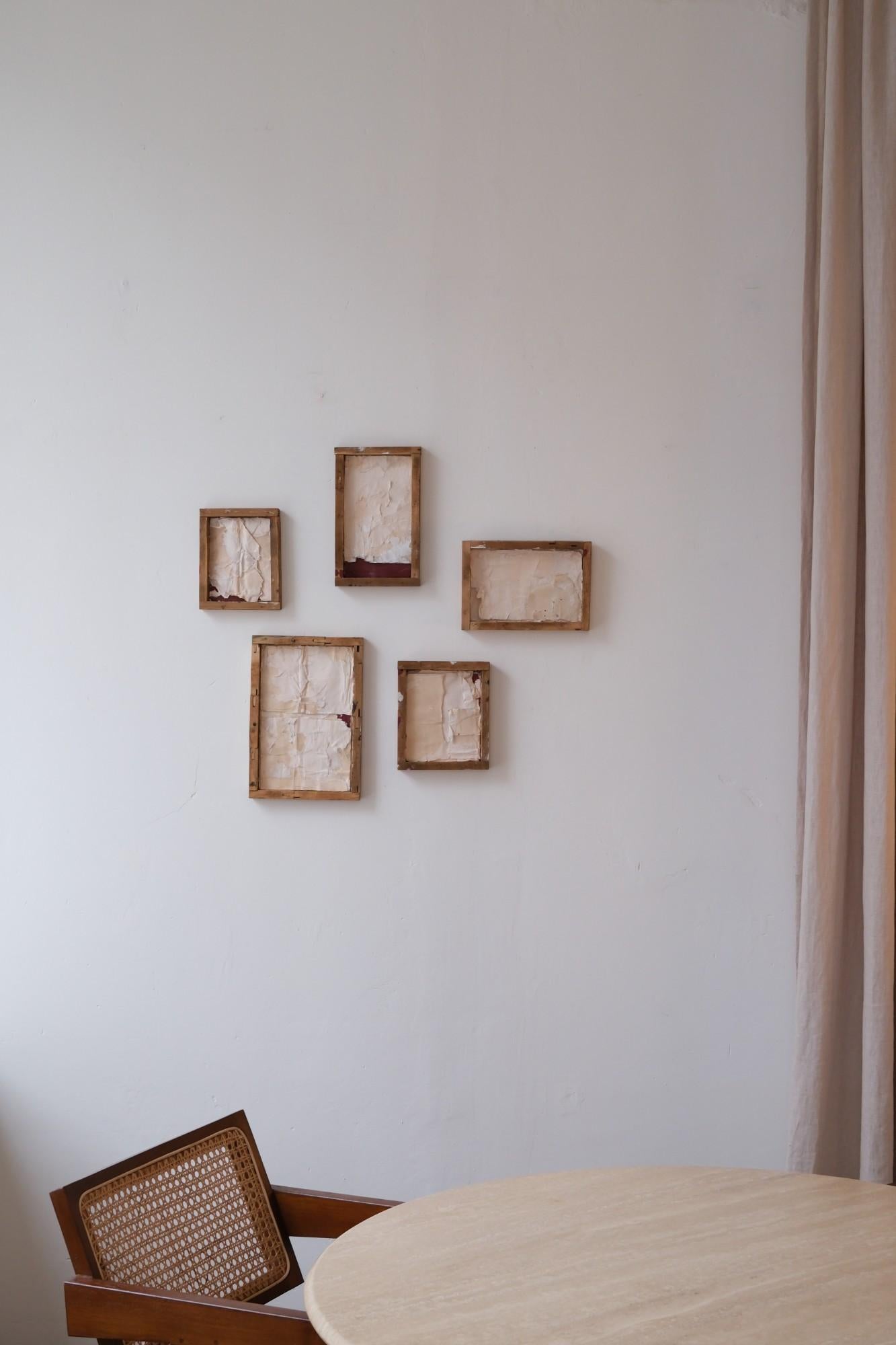 Technique mixte minimaliste sur papier, encadrée en bois, 2024 - 'Cartolina 2' en vente 3