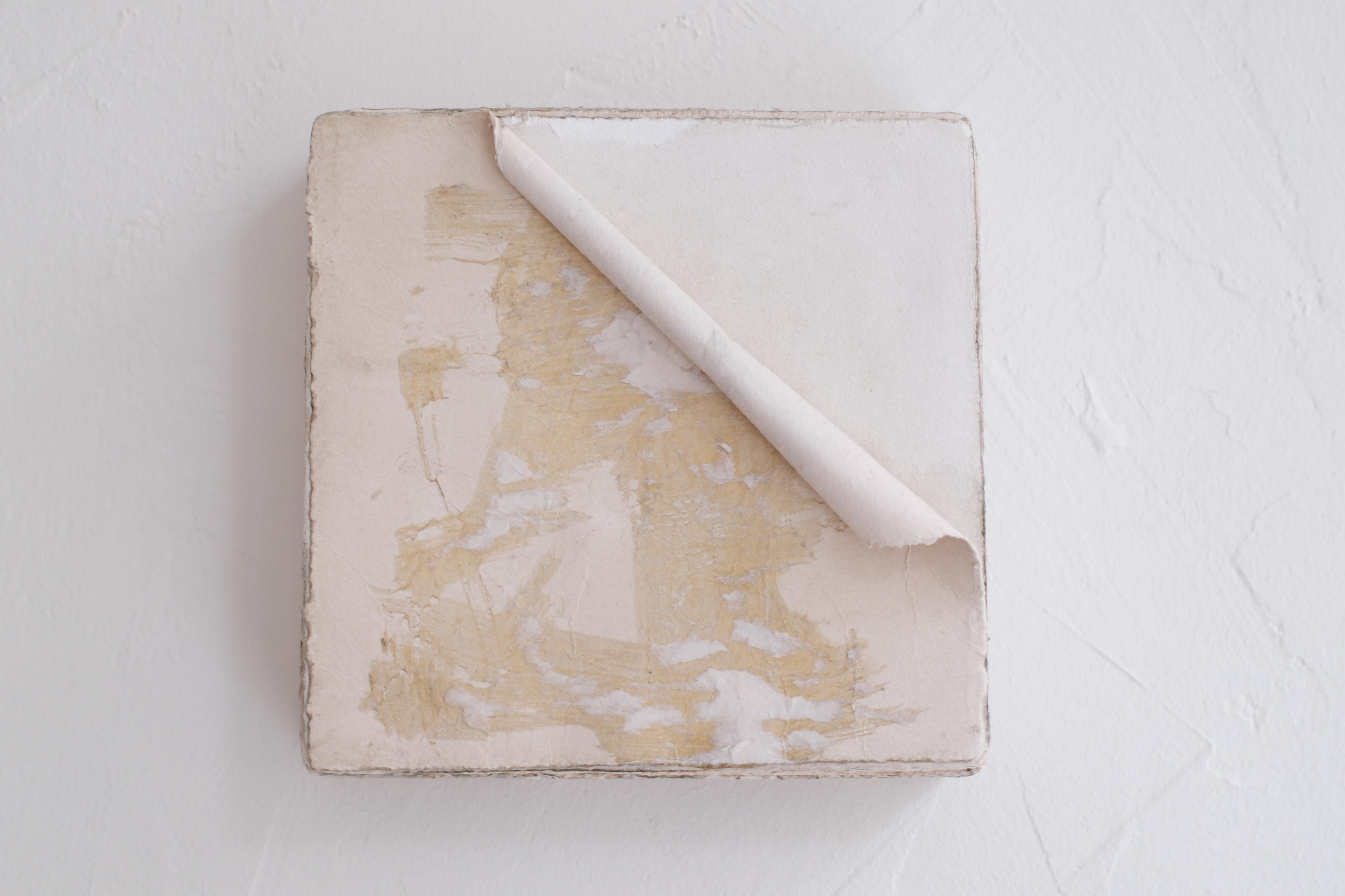Minimalist White Paper Work, 2024 - 'COLOR FUGAÇE III' - Contemporary Mixed Media Art by Silvia De Marchi