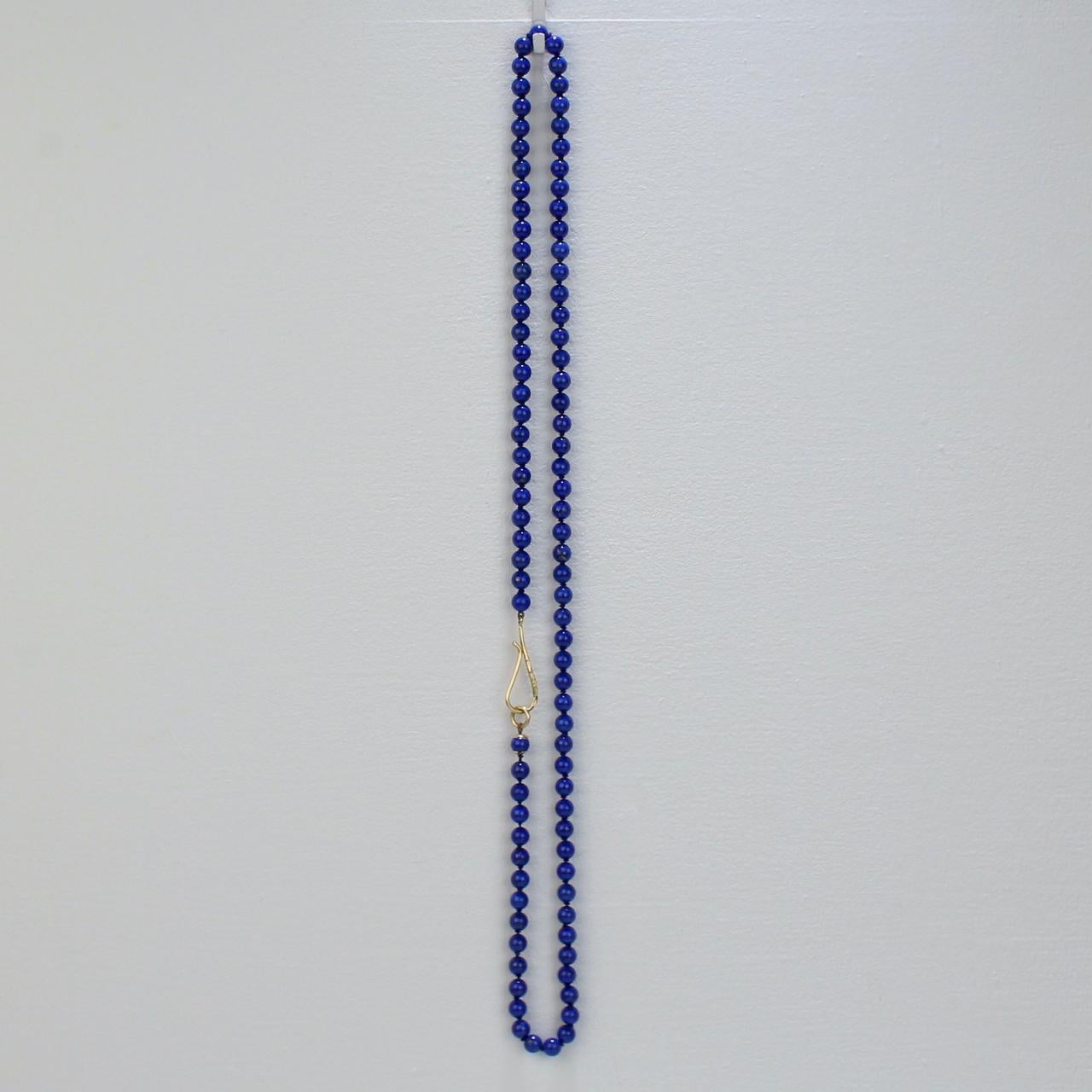 Silvia Kelly Opernlänge-Halskette aus 18 Karat Gold und Lapislazuli mit Perlen im Zustand „Gut“ im Angebot in Philadelphia, PA
