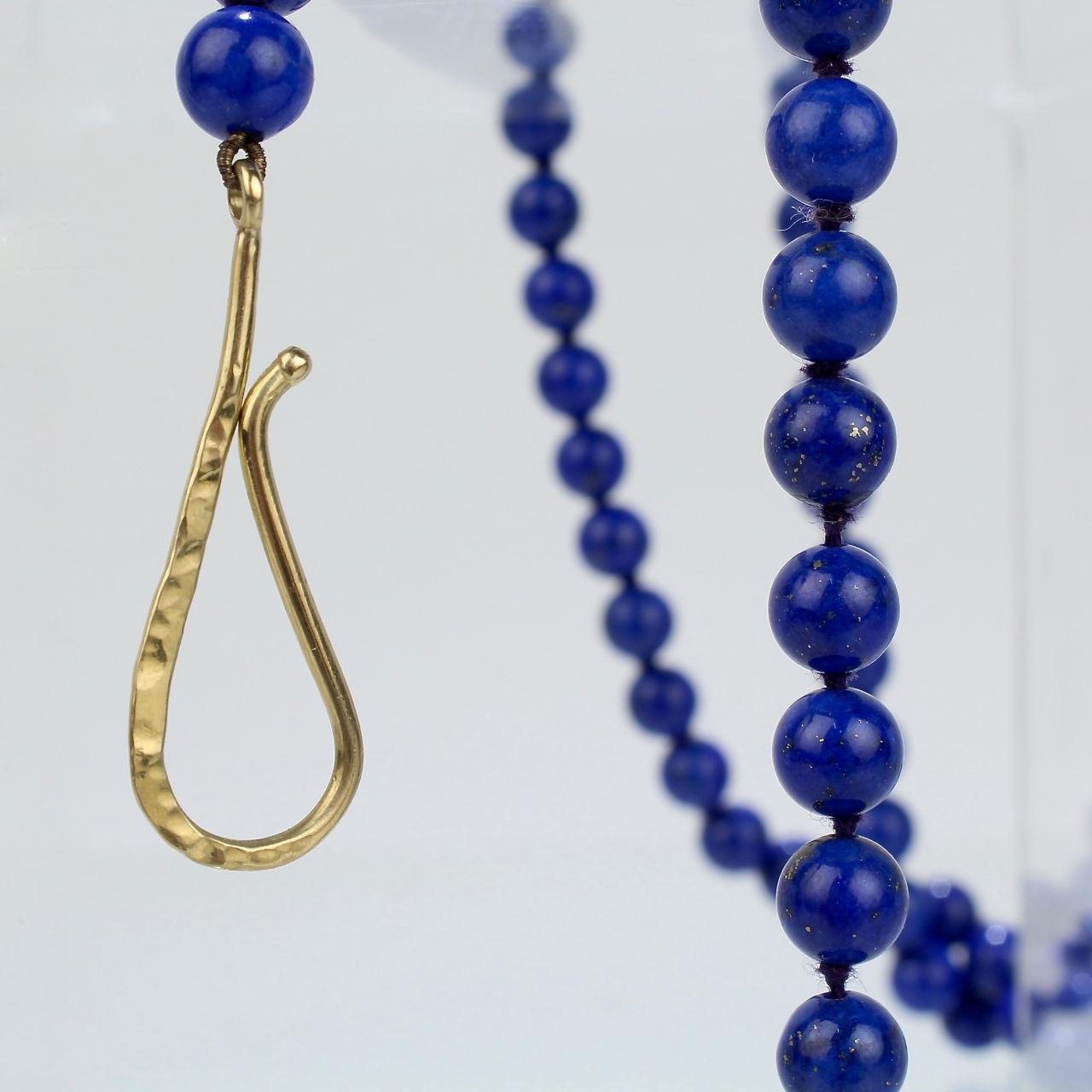 Silvia Kelly Opernlänge-Halskette aus 18 Karat Gold und Lapislazuli mit Perlen im Angebot 4