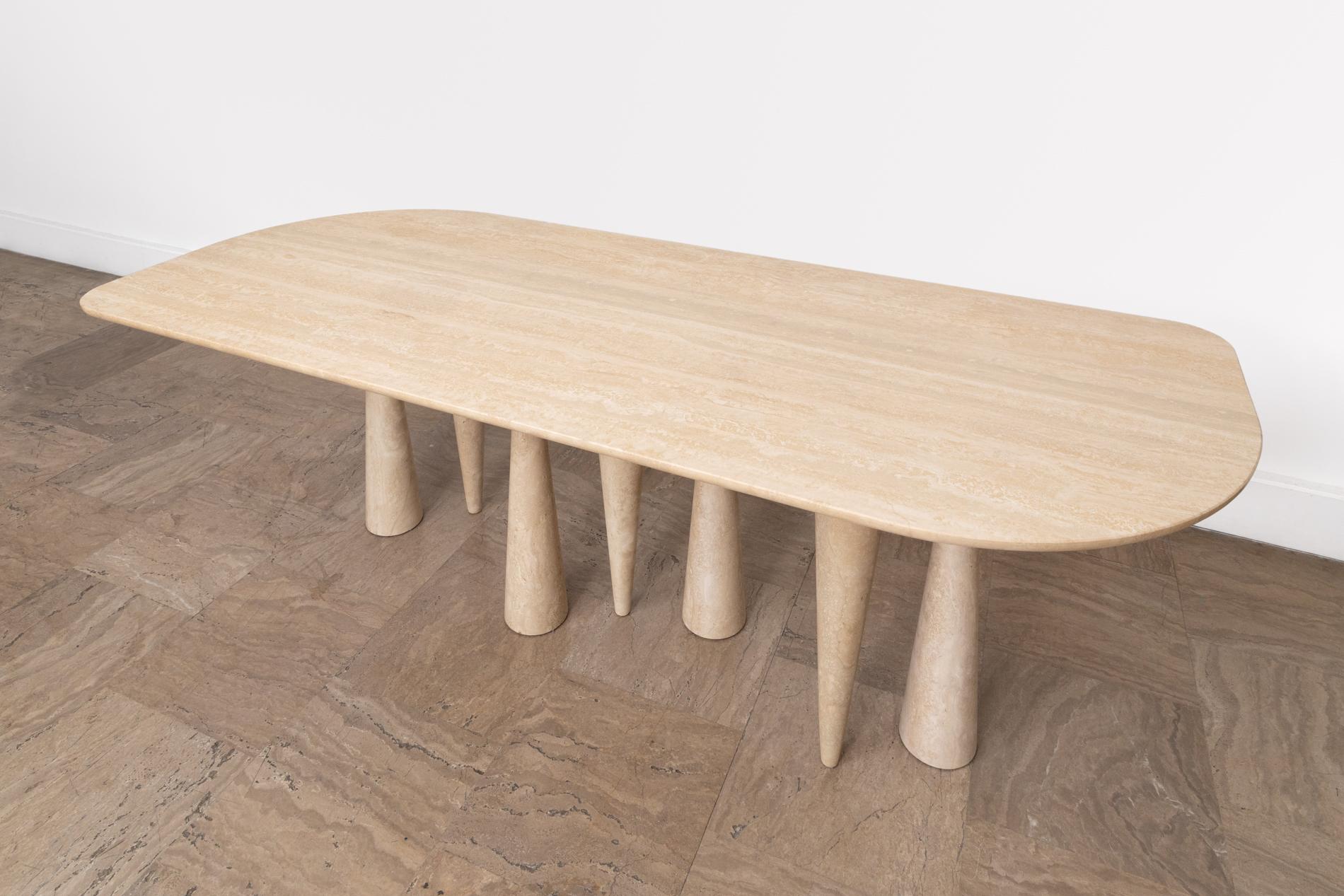 Silvia Large Dining Table by Moure Studio For Sale 3