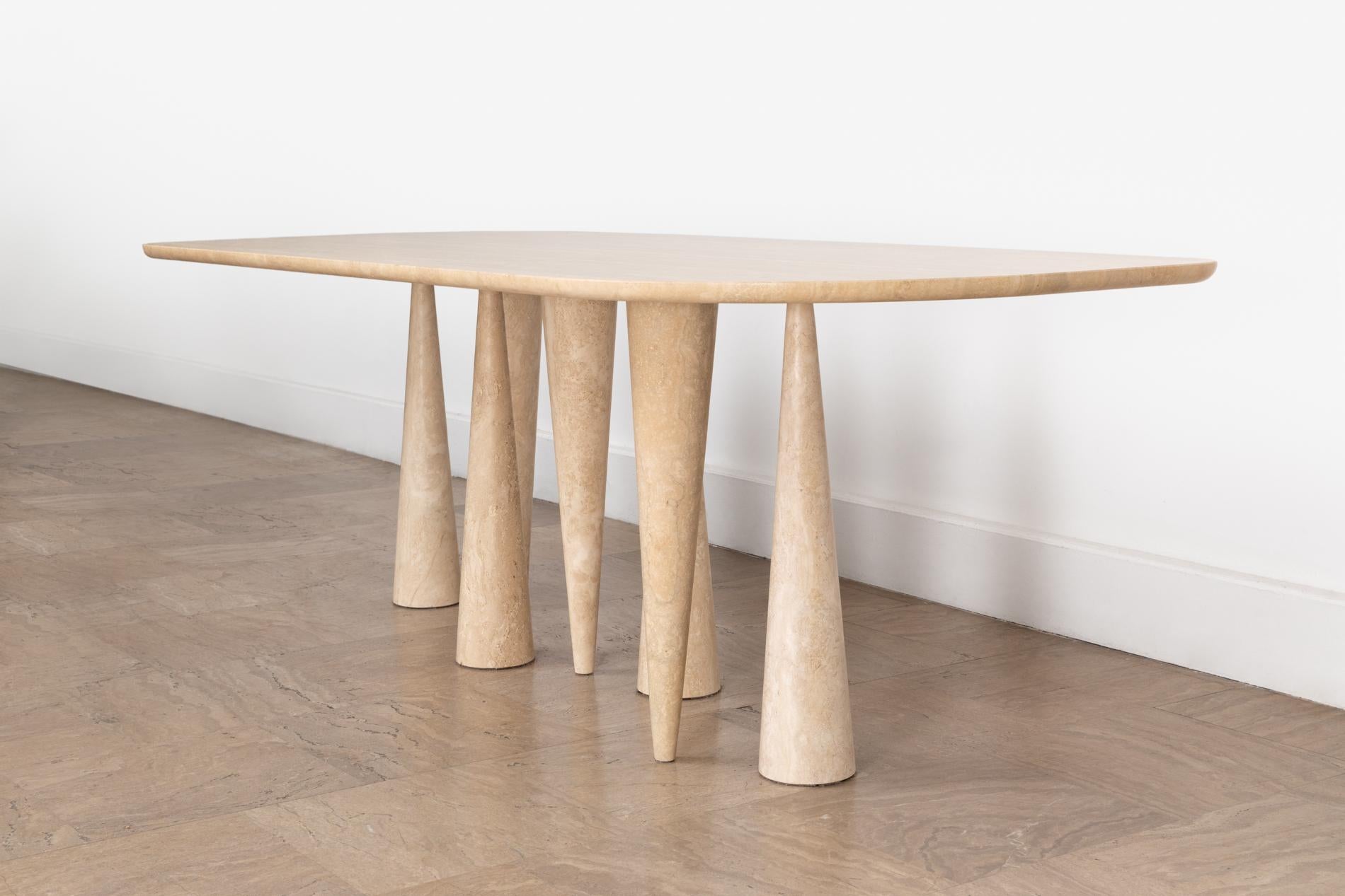 Post-Modern Silvia Medium Dining Table by Moure Studio For Sale