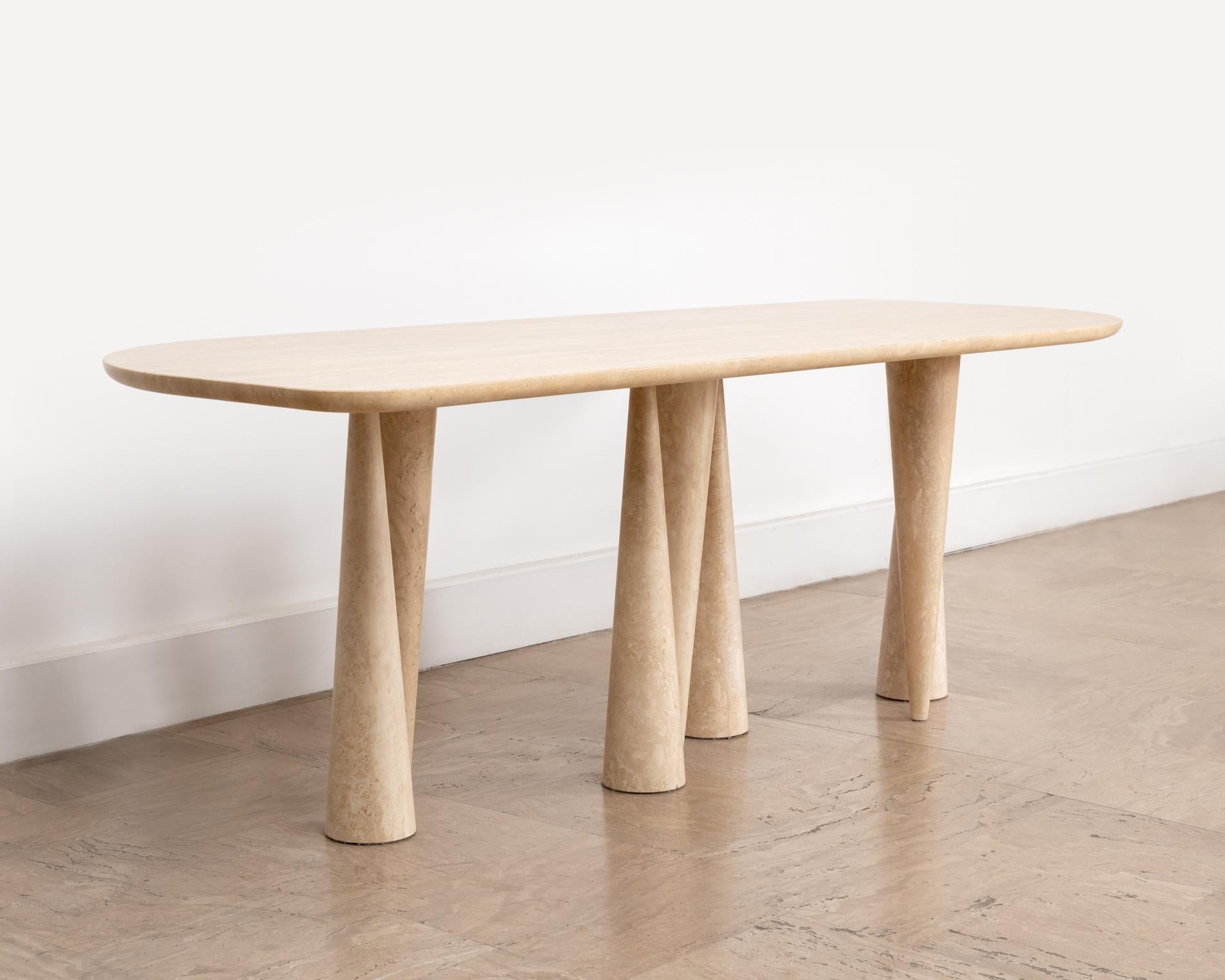 Silvia Medium Dining Table by Moure Studio For Sale 1