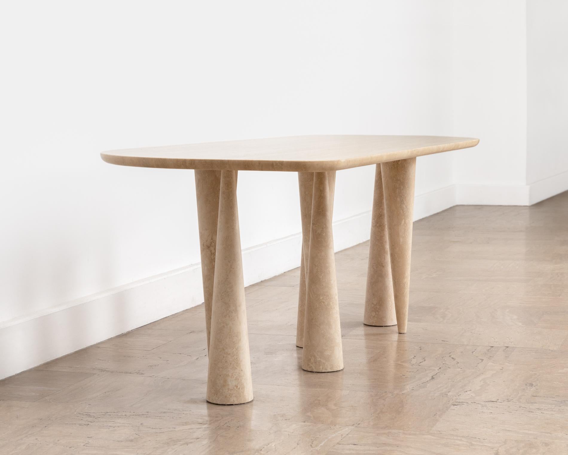 Silvia Medium Dining Table by Moure Studio For Sale 2
