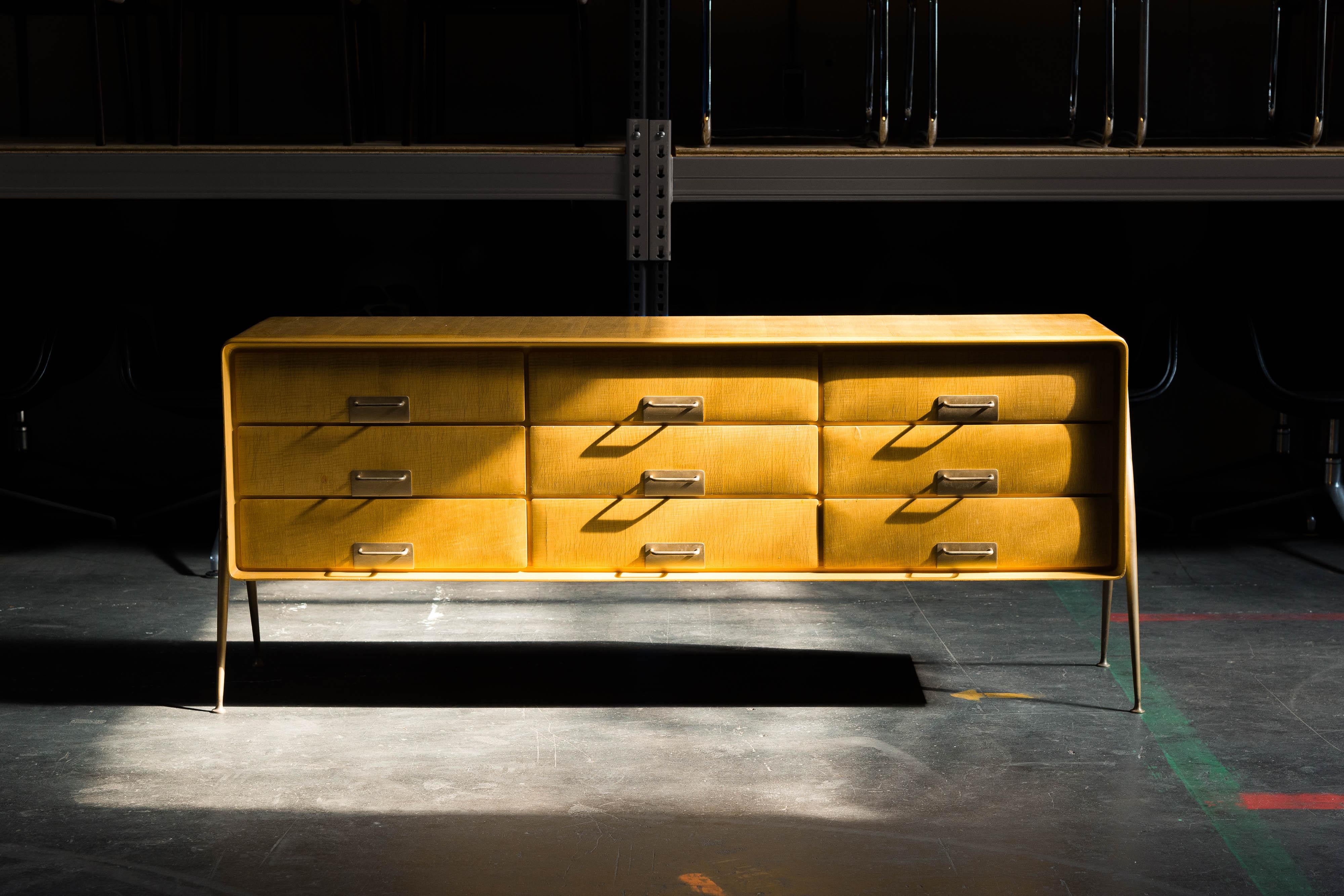 Mid-Century Modern Silvio Cavatorta drawer cabinet in maple Italy 1958