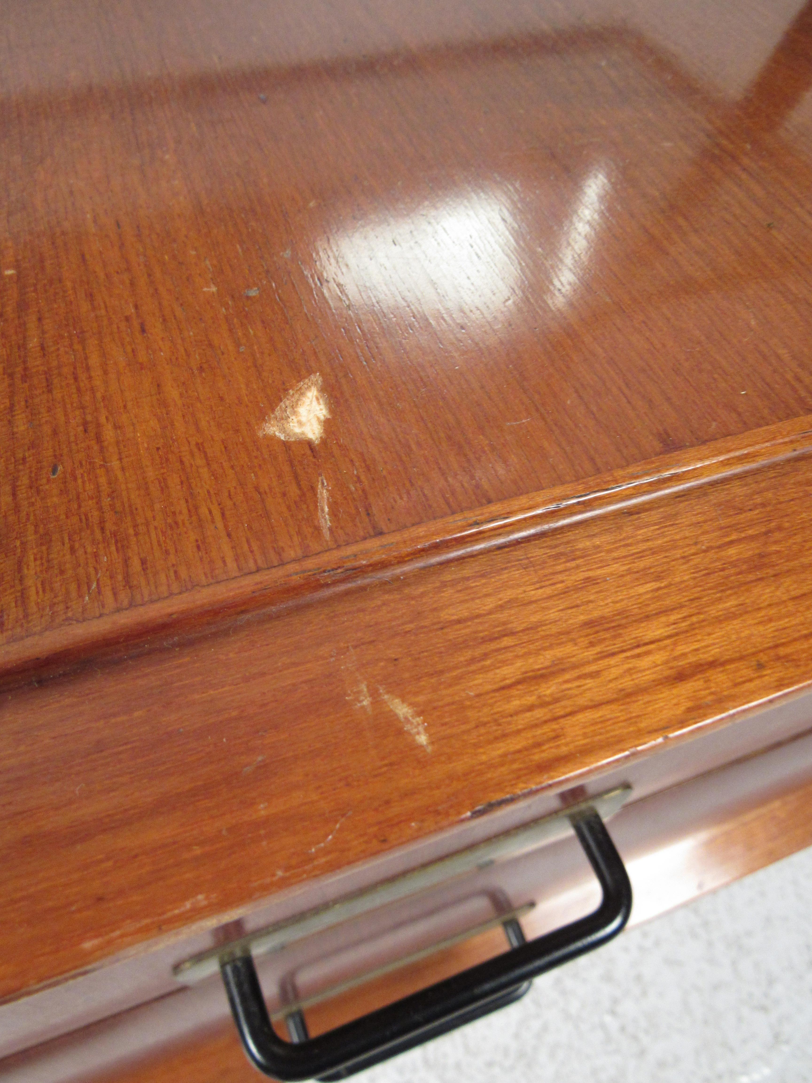 Commode/lavabo Silvio Cavatorta avec miroir pivotant 3