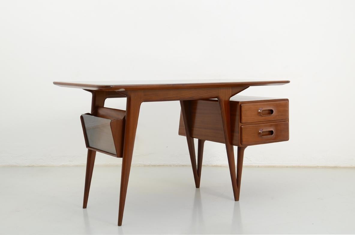 Mid-Century Modern Silvio Cavatorta, Stunning Desk Table in Cherry Wood