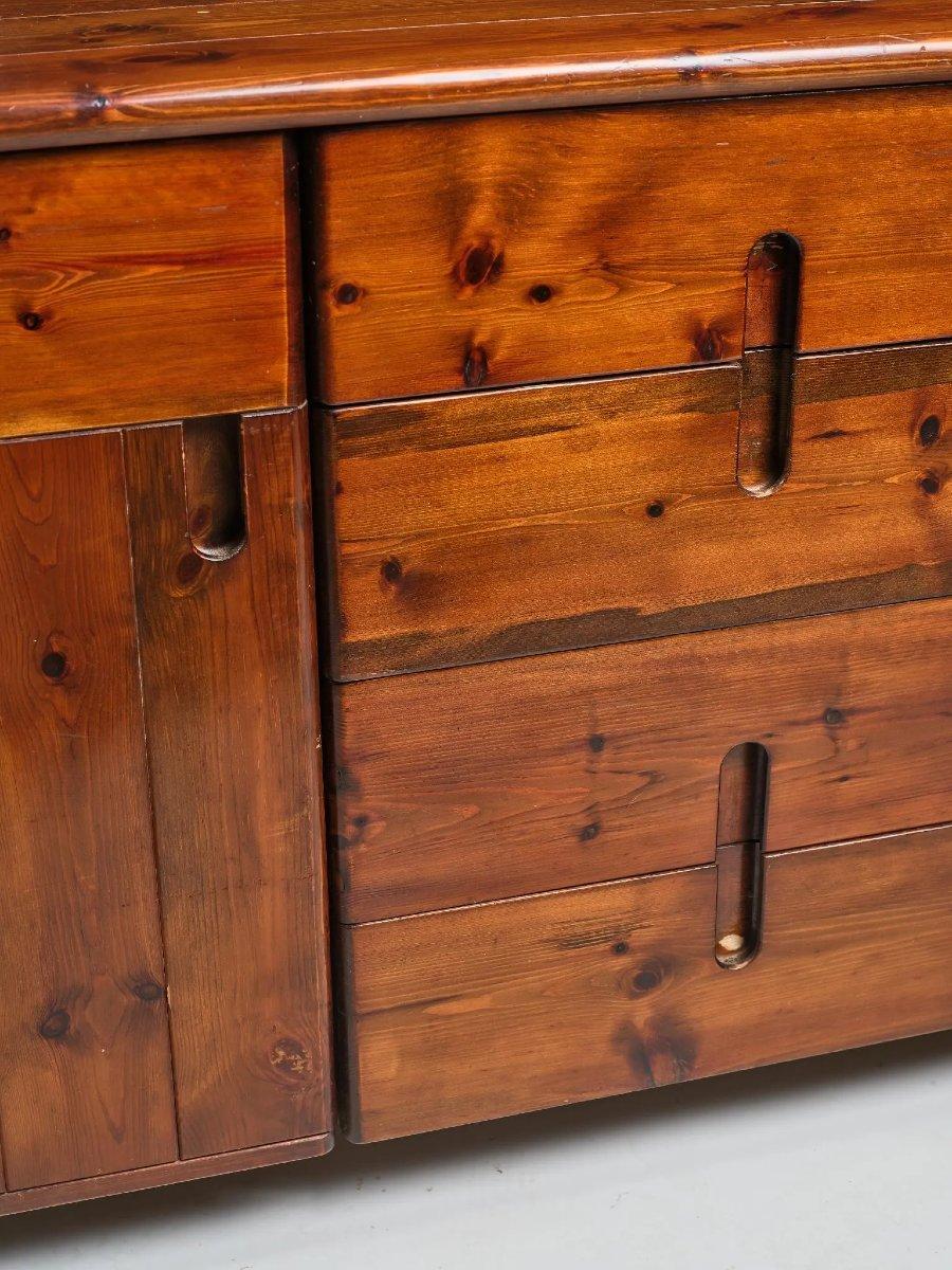 European Silvio Coppola (1920-1986) Large Brutalist sideboard in stained solid pine For Sale